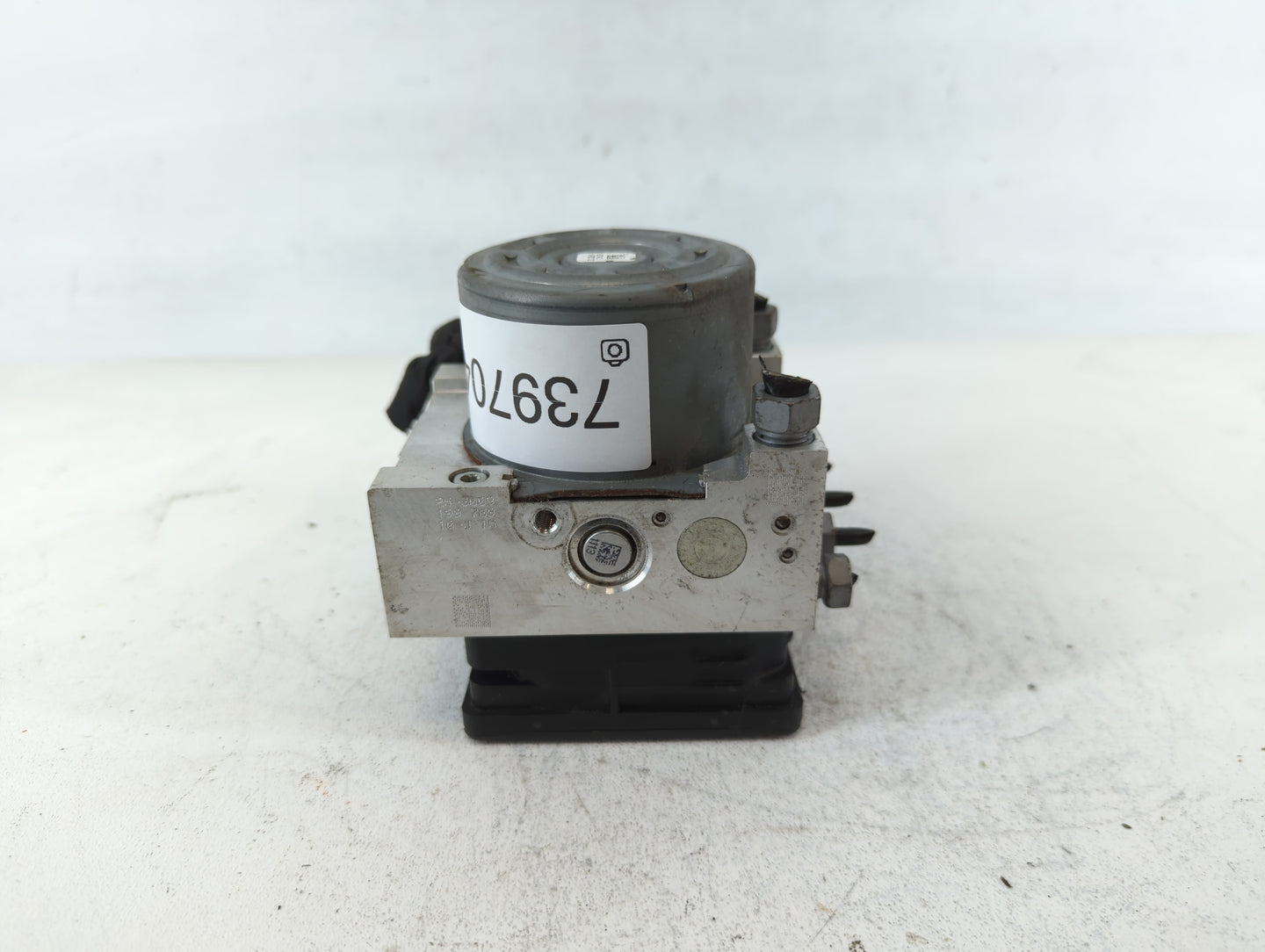 2017 Ford Explorer ABS Pump Control Module Replacement P/N:HB53-2C405-AC Fits OEM Used Auto Parts - Oemusedautoparts1.com