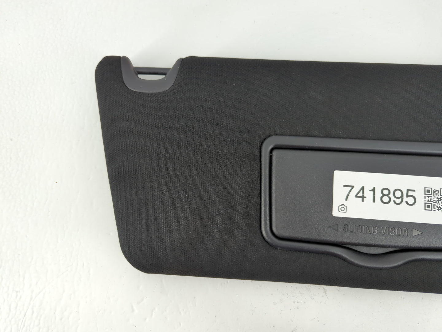 2017 Ford Explorer Sun Visor Shade Replacement Passenger Right Mirror Fits OEM Used Auto Parts - Oemusedautoparts1.com