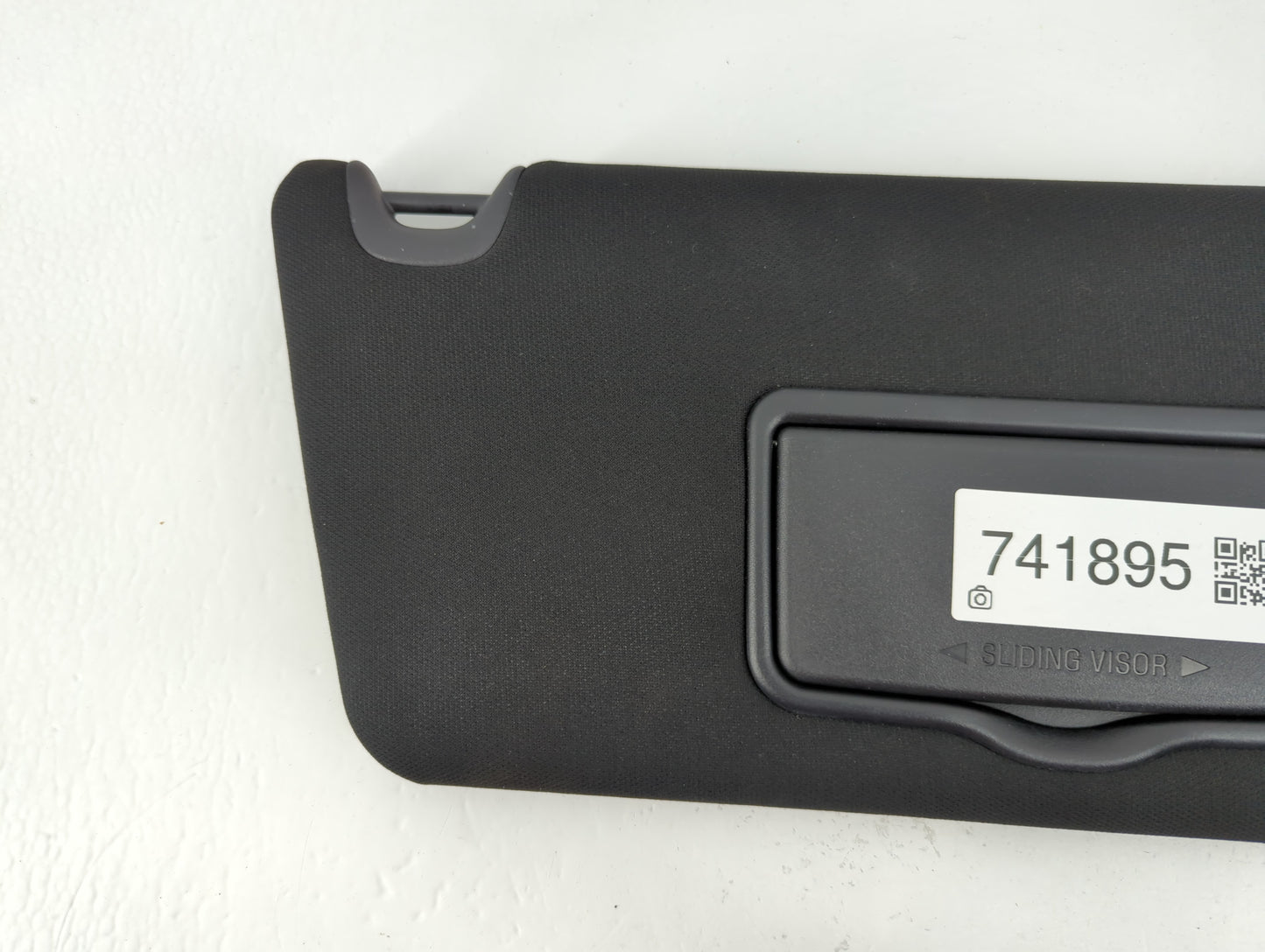 2017 Ford Explorer Sun Visor Shade Replacement Passenger Right Mirror Fits OEM Used Auto Parts - Oemusedautoparts1.com