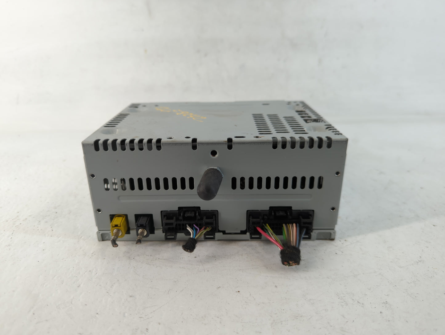 2017 Ford Explorer Am Fm Cd Player Radio Receiver - Oemusedautoparts1.com