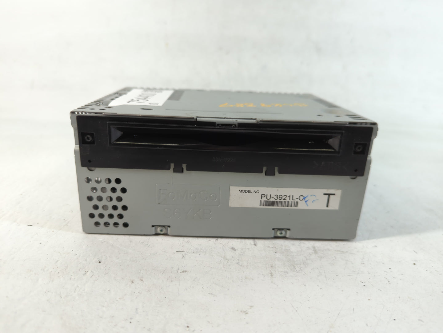 2017 Ford Explorer Am Fm Cd Player Radio Receiver - Oemusedautoparts1.com