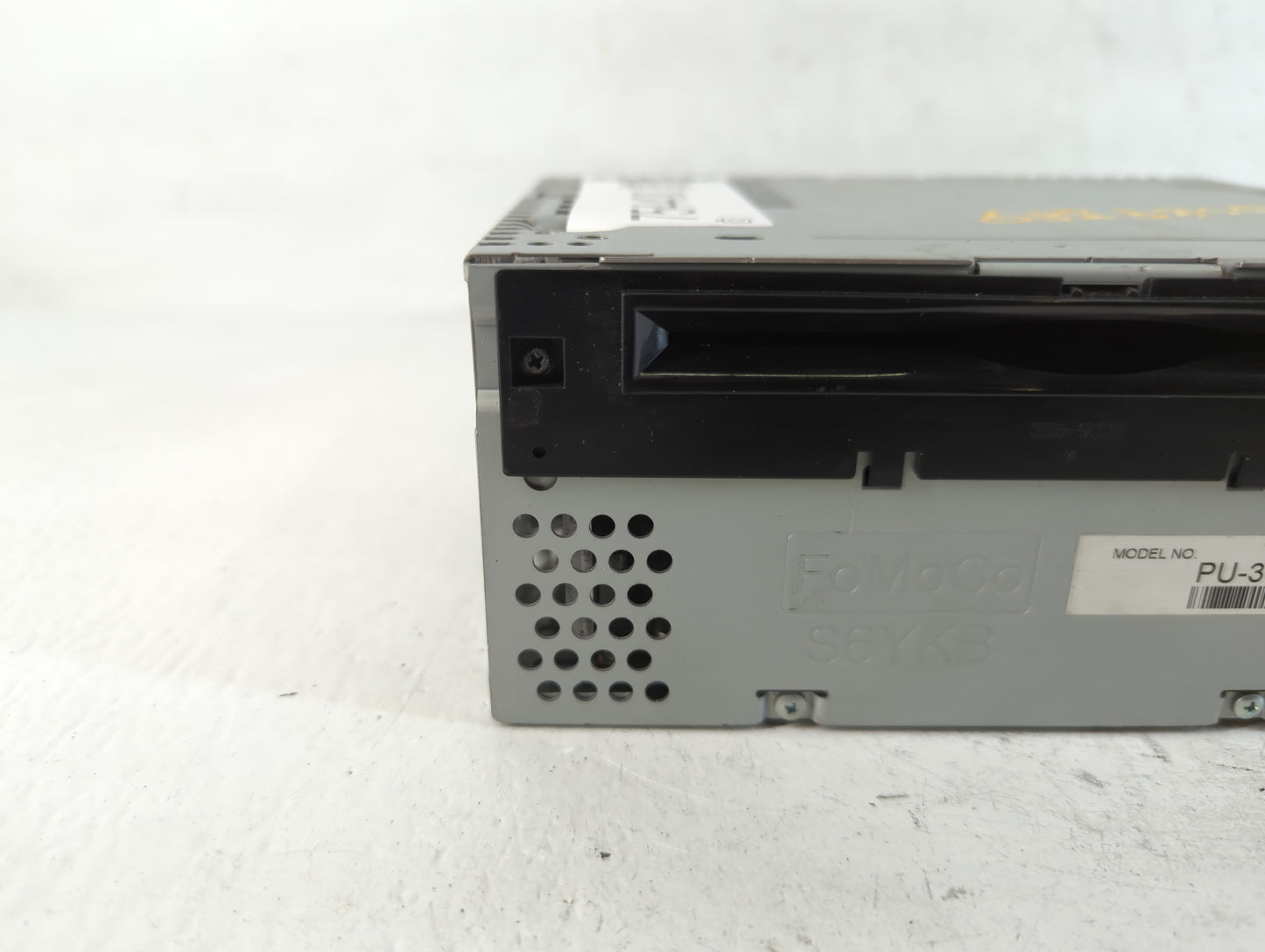 2017 Ford Explorer Am Fm Cd Player Radio Receiver - Oemusedautoparts1.com