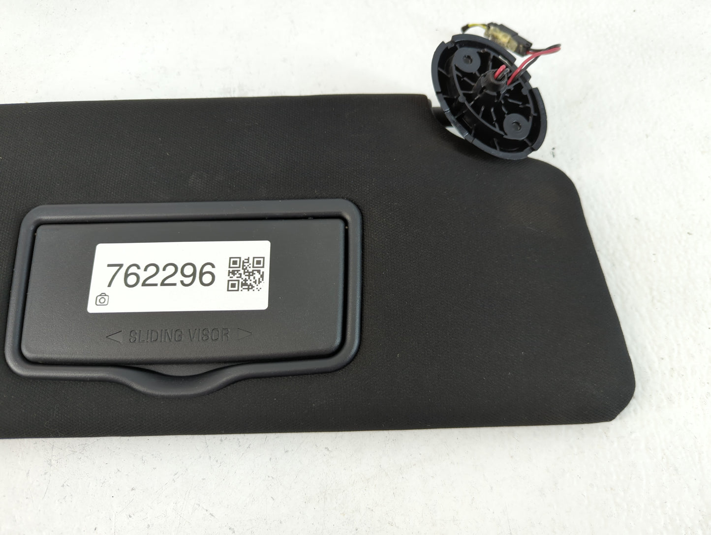 2017 Ford Explorer Sun Visor Shade Replacement Passenger Right Mirror Fits OEM Used Auto Parts - Oemusedautoparts1.com