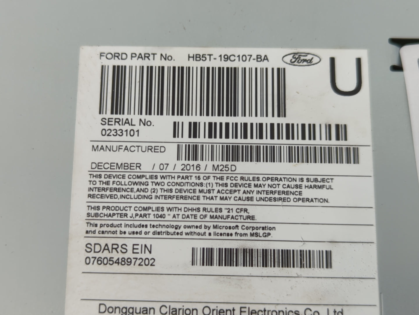 2016-2017 Ford Explorer Radio AM FM Cd Player Receiver Replacement P/N:HB5T-19C107-BA Fits Fits 2016 2017 OEM Used Auto Part