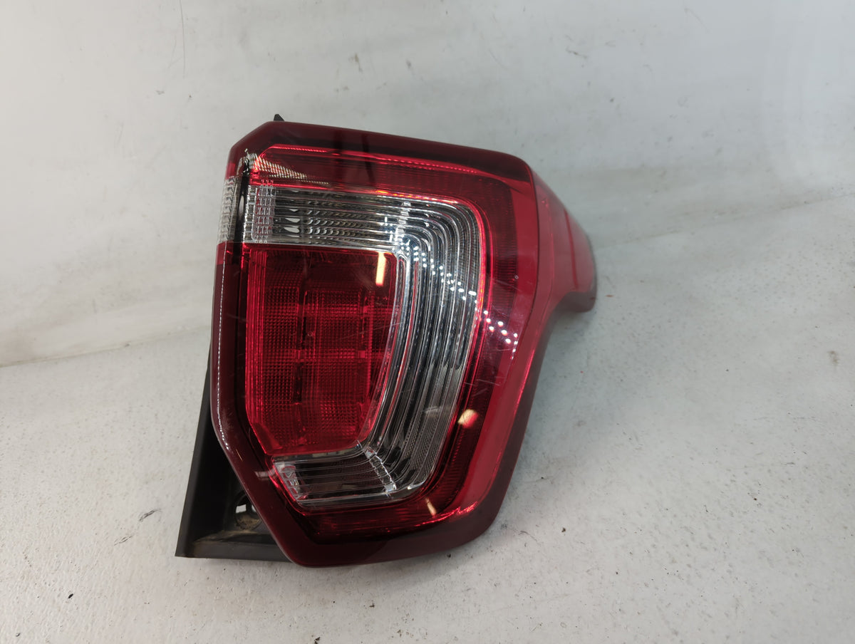 2016-2019 Ford Explorer Tail Light Assembly Passenger Right OEM P/N:PP-TD20 FB53-13A414-A Fits Fits 2016 2017 2018 2019 OEM 