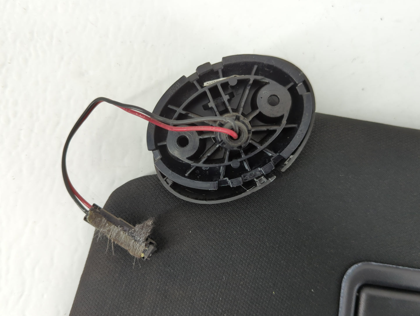 2017 Ford Explorer Sun Visor Shade Replacement Driver Left Mirror Fits OEM Used Auto Parts - Oemusedautoparts1.com