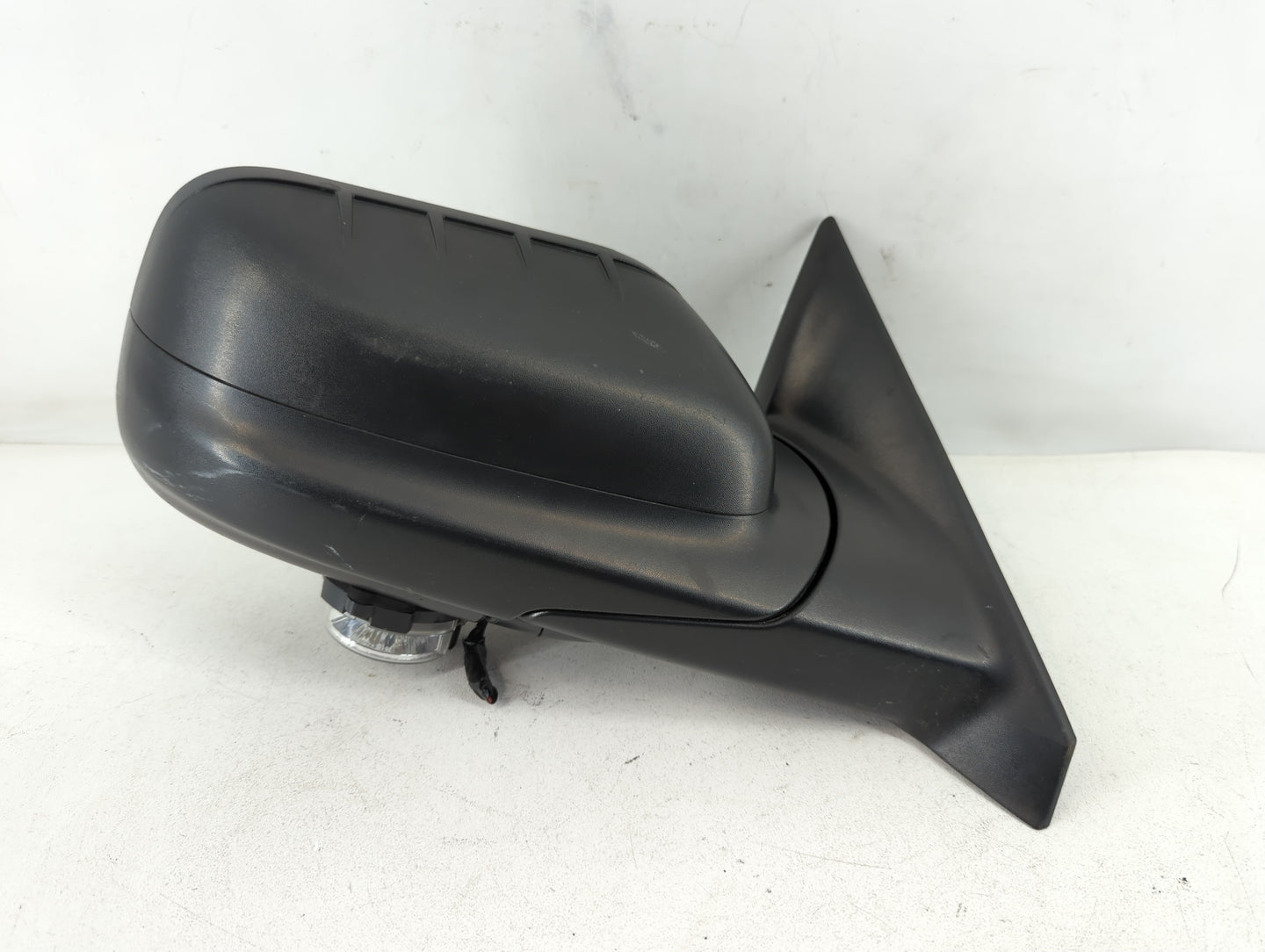 2017 Ford Explorer Driver Side View Mirror - Left Door Mirror OEM Used - Oemusedautoparts1.com