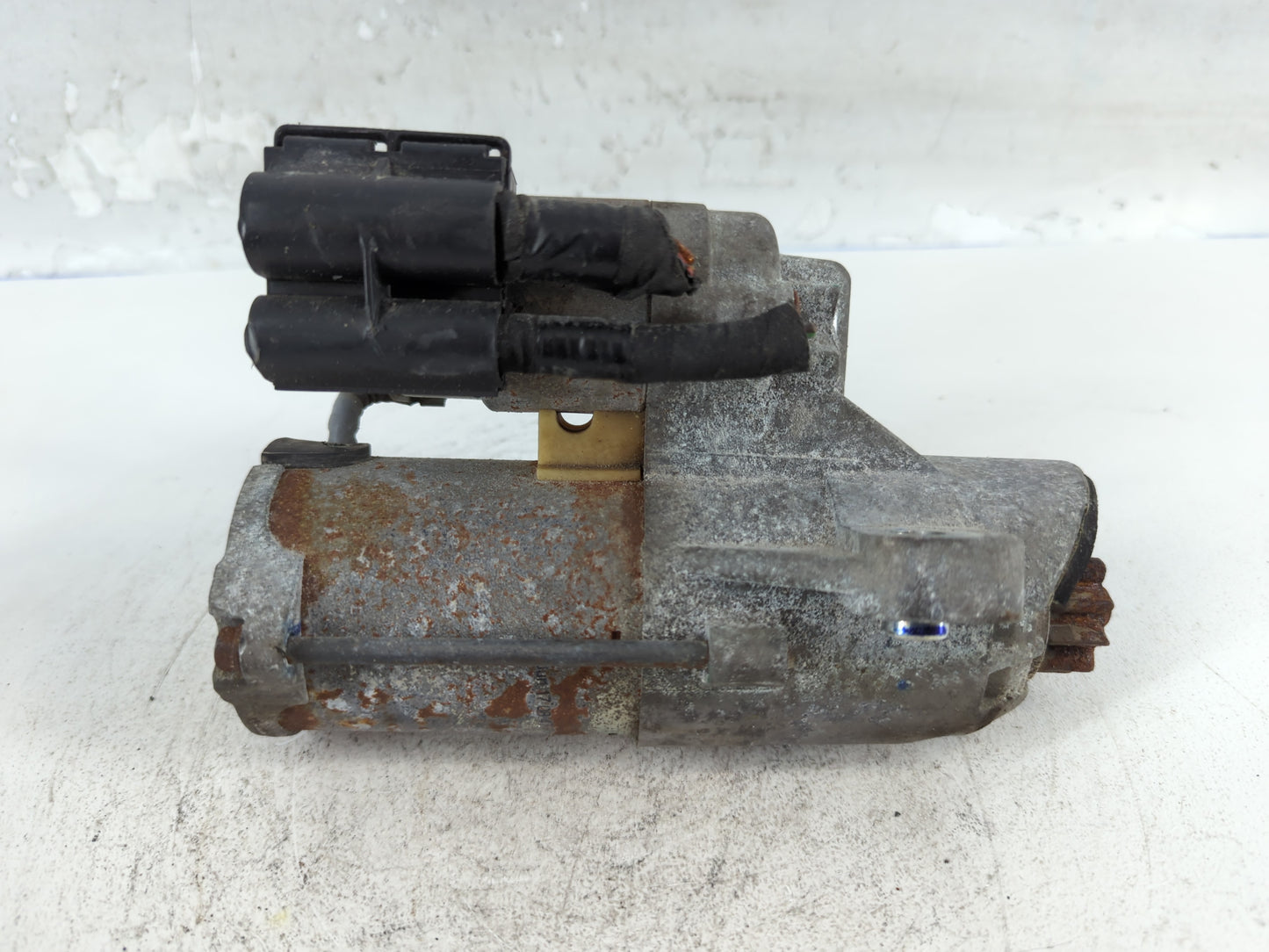 2011-2019 Ford Explorer Car Starter Motor Solenoid OEM P/N:HD9T-11000-BA Fits OEM Used Auto Parts - Oemusedautoparts1.com