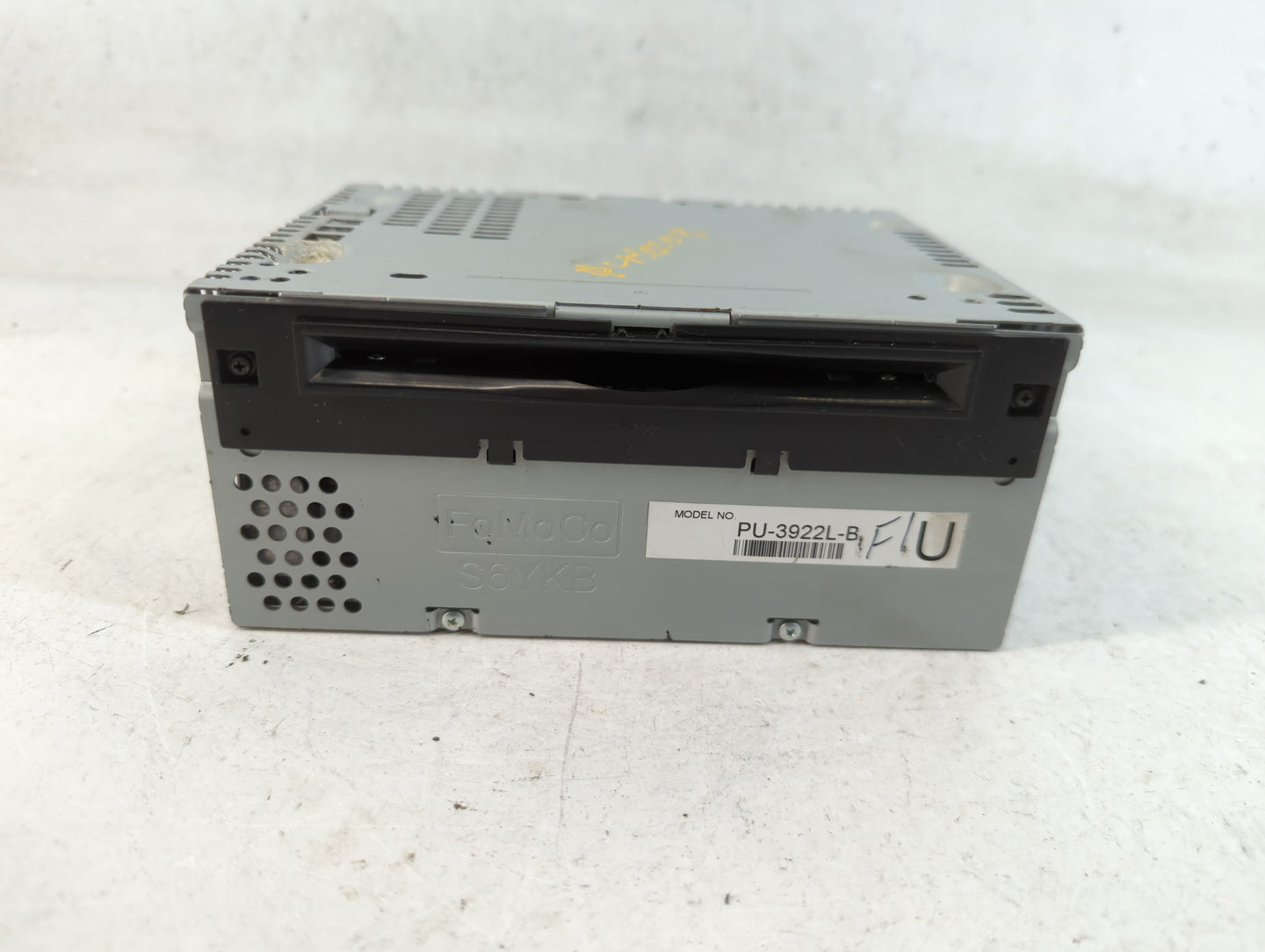 2016-2017 Ford Explorer Radio AM FM Cd Player Receiver Replacement P/N:GB5T-19C107-BG Fits Fits 2016 2017 OEM Used Auto Part