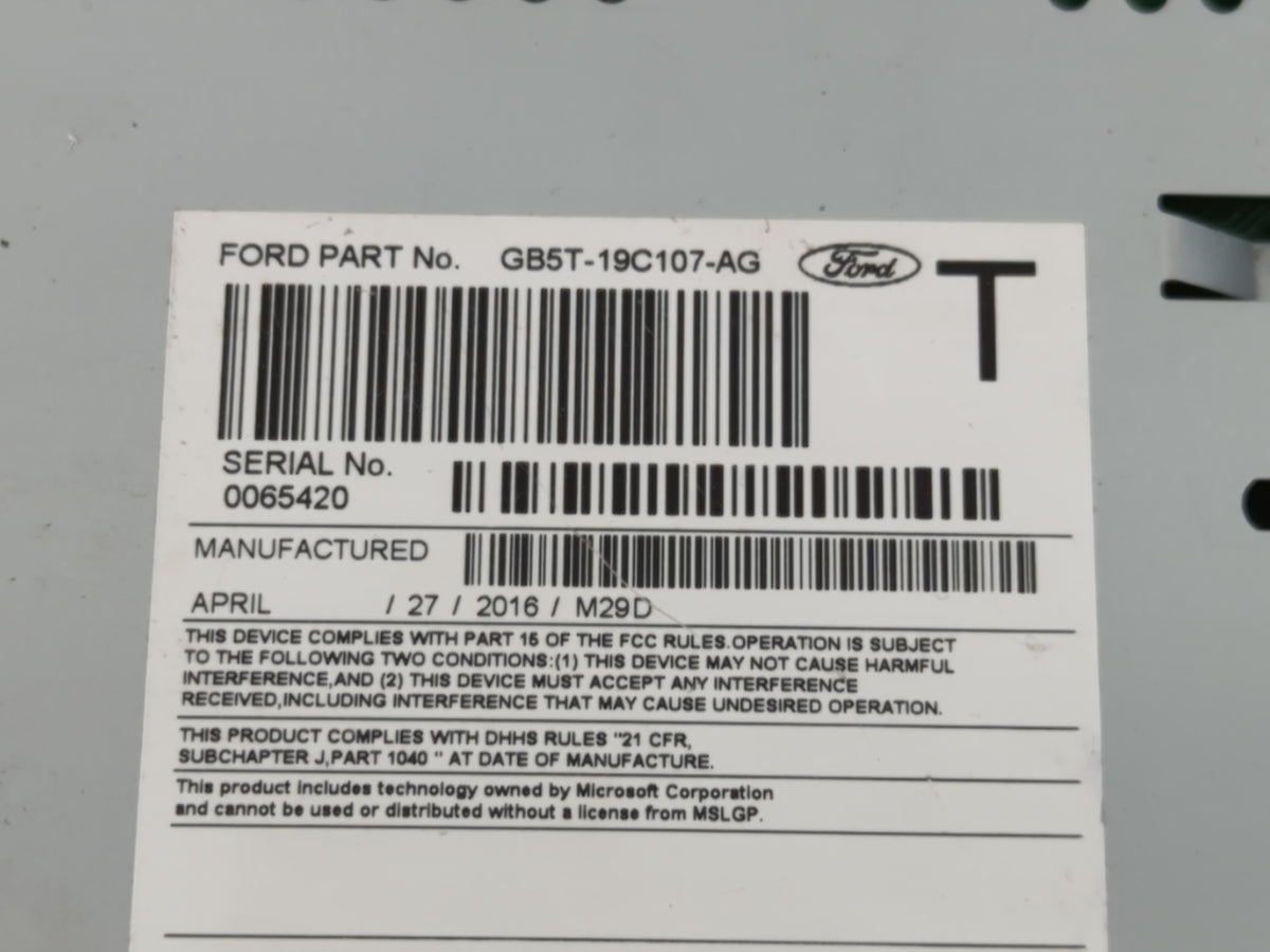 2016-2017 Ford Explorer Radio AM FM Cd Player Receiver Replacement P/N:GB5T-19C107-AG Fits 2016 2017 OEM Used Auto Parts - O