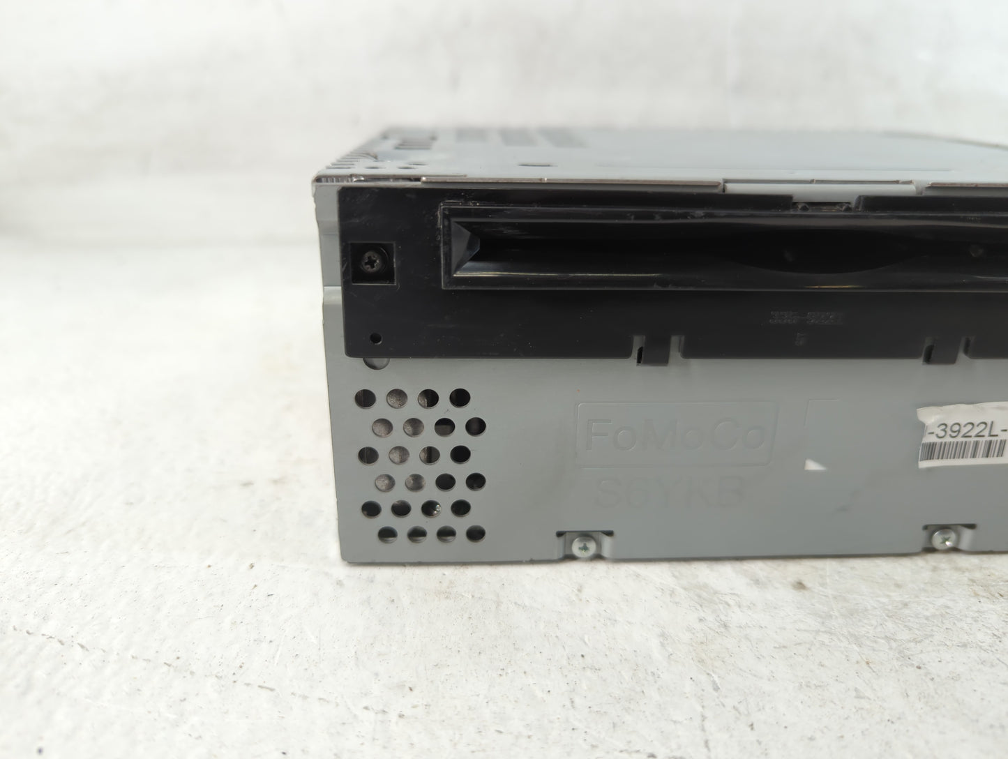 2017 Ford Explorer Radio AM FM Cd Player Receiver Replacement P/N:HB5T-19C107-BA Fits OEM Used Auto Parts - Oemusedautoparts