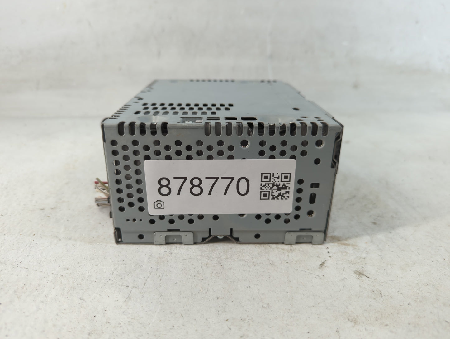 2017 Ford Explorer Radio AM FM Cd Player Receiver Replacement P/N:HB5T-19C107-BA Fits OEM Used Auto Parts - Oemusedautoparts