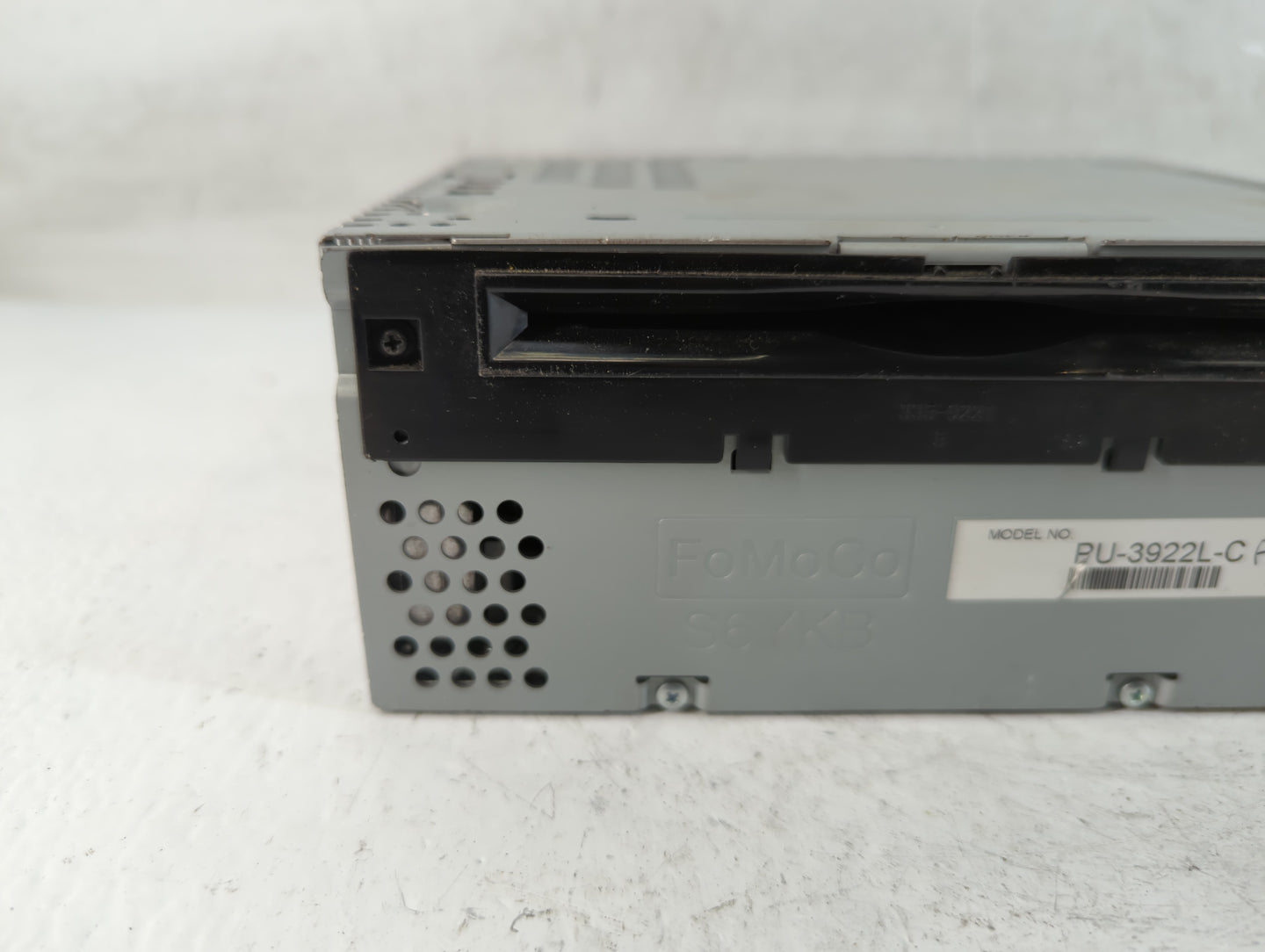 2017 Ford Explorer Radio AM FM Cd Player Receiver Replacement P/N:HB5T-19C107-BB HB5T-19C107-BA Fits OEM Used Auto Parts - O