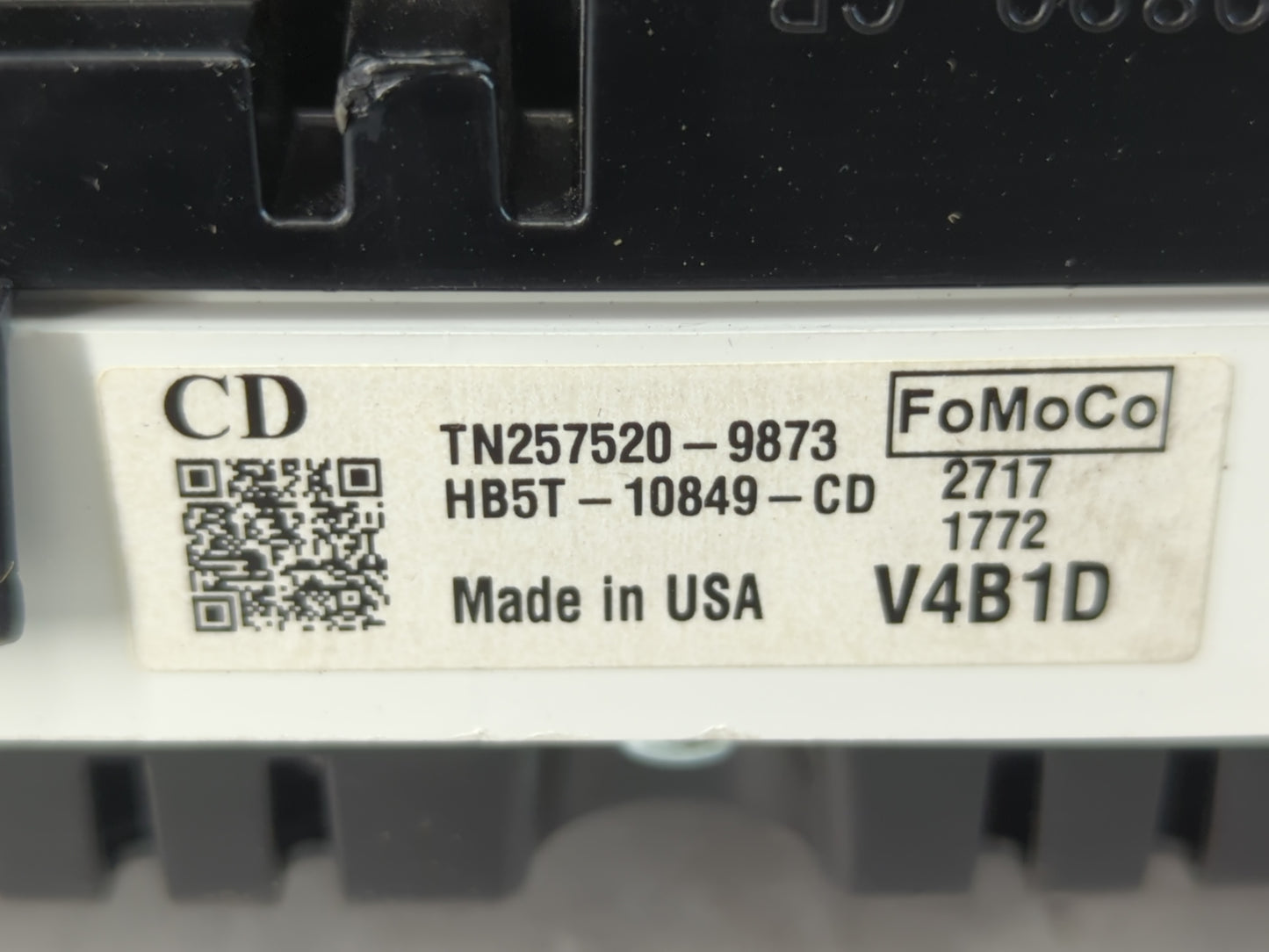 2017 Ford Explorer Instrument Cluster Speedometer Gauges P/N:HB5T-10849-CD Fits OEM Used Auto Parts - Oemusedautoparts1.com