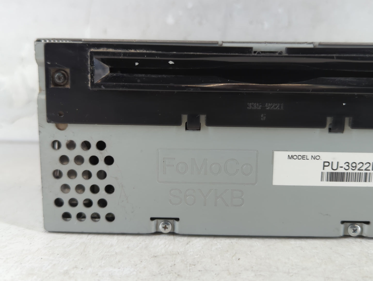 2016-2017 Ford Explorer Radio AM FM Cd Player Receiver Replacement P/N:GB5T-19C107-BG Fits Fits 2016 2017 OEM Used Auto Part
