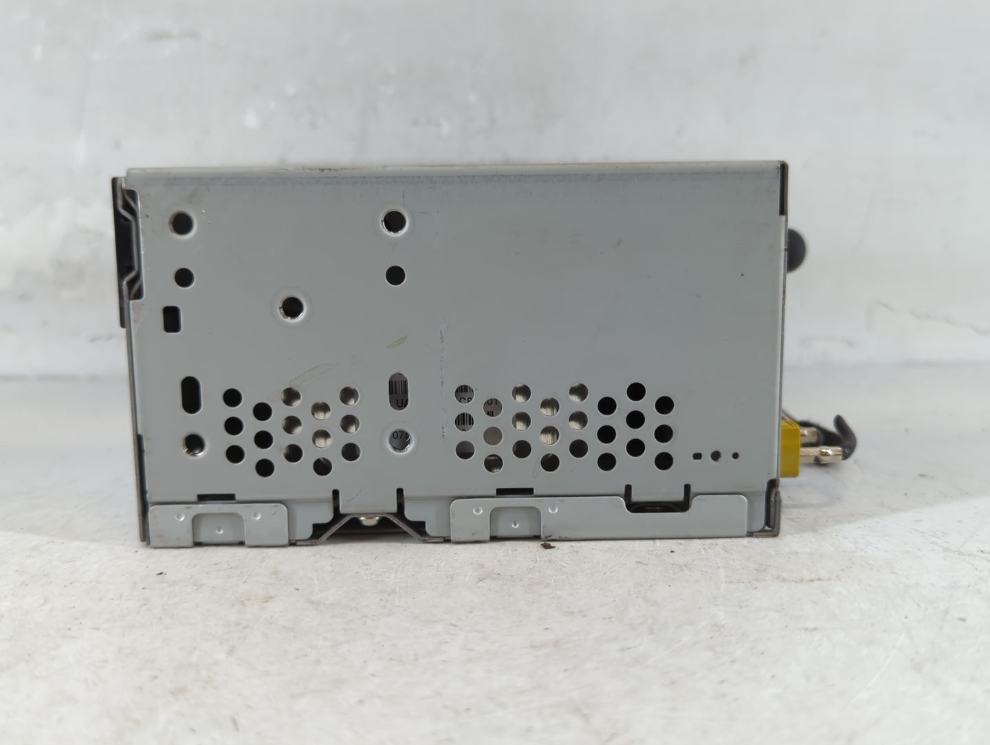 2016-2017 Ford Explorer Radio AM FM Cd Player Receiver Replacement P/N:GB5T-19C107-BG Fits Fits 2016 2017 OEM Used Auto Part