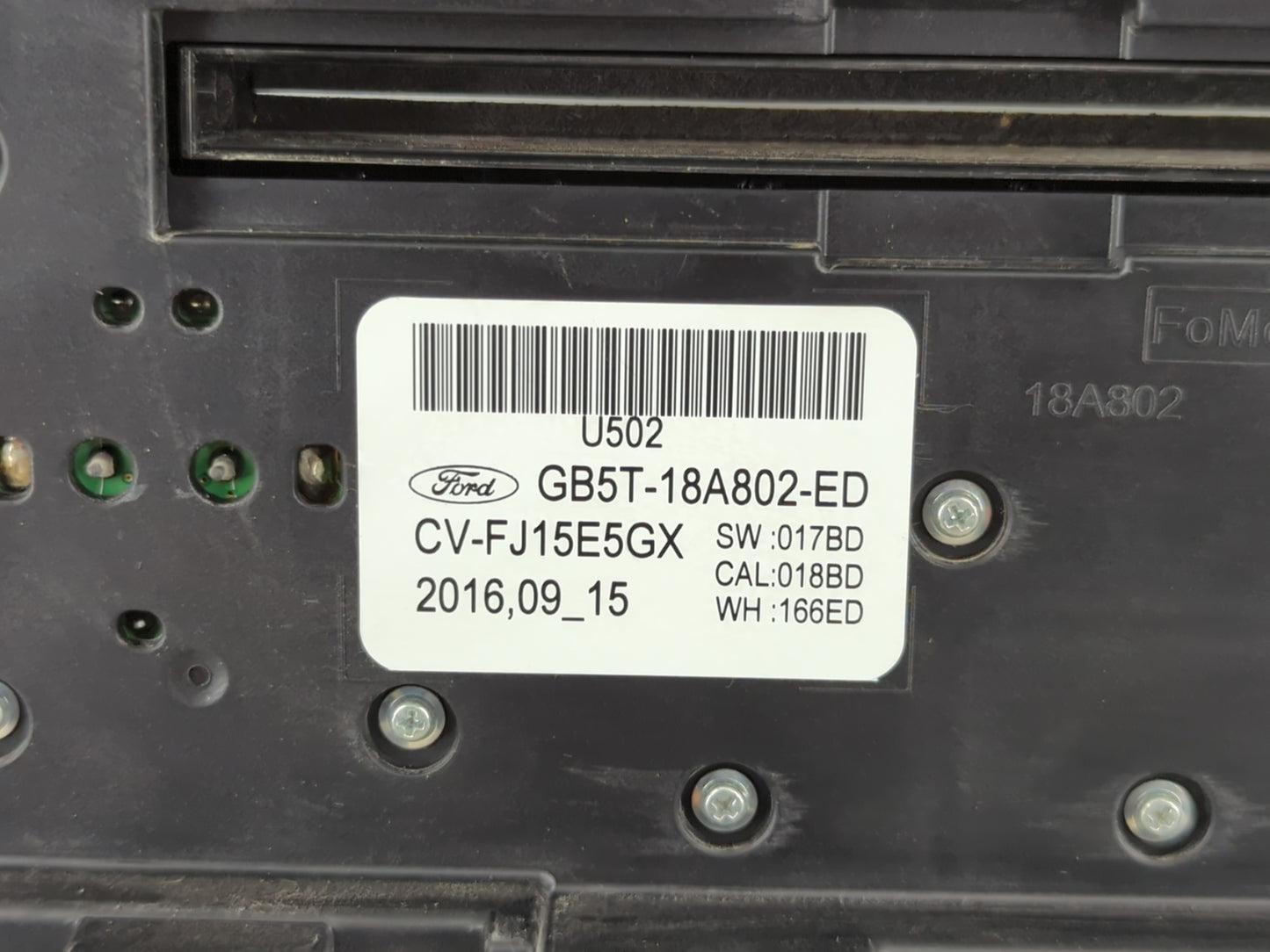 2016-2017 Ford Explorer Radio AM FM Cd Player Receiver Replacement P/N:GB5T-18A802-ED Fits Fits 2016 2017 OEM Used Auto Part