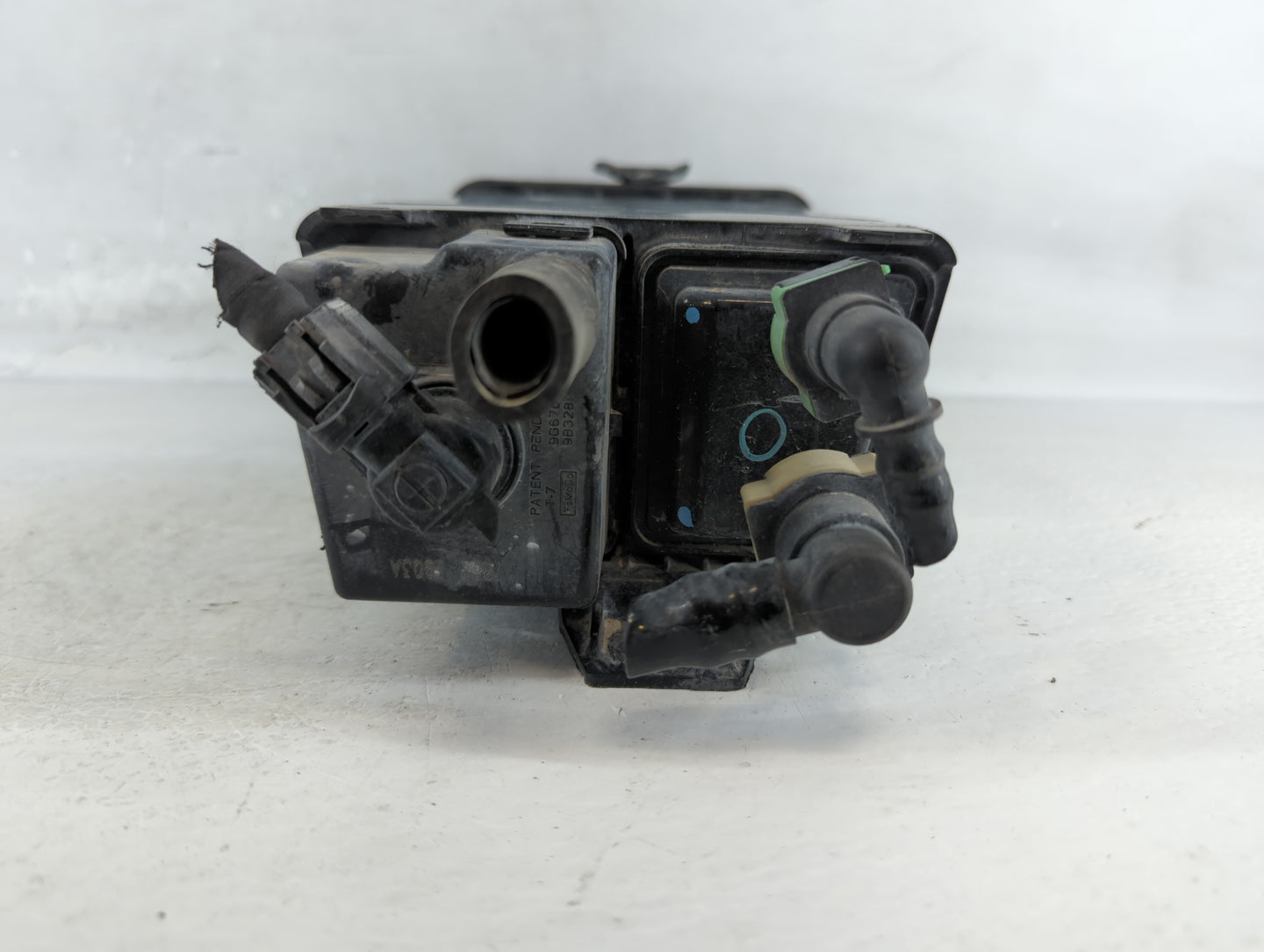 2017 Ford Explorer Fuel Vapor Charcoal Canister - Oemusedautoparts1.com