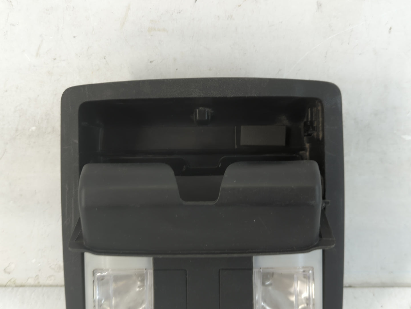 2017 Ford Explorer Overhead Roof Console - Oemusedautoparts1.com