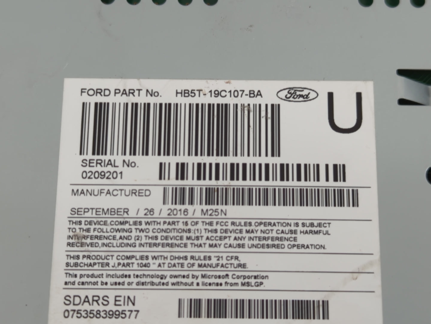 2016-2017 Ford Explorer Radio AM FM Cd Player Receiver Replacement P/N:HB5T-19C107-BA Fits Fits 2016 2017 OEM Used Auto Part