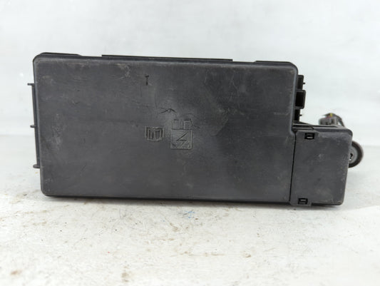 2017 Ford Explorer Fusebox Fuse Box Panel Relay Module P/N:FU5T-13B224-AD Fits OEM Used Auto Parts - Oemusedautoparts1.com