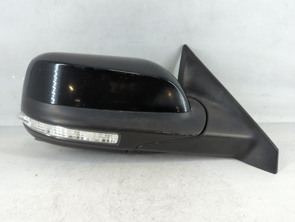 2017 Ford Explorer Passenger Side View Mirror - Right Door Mirror OEM Used - Oemusedautoparts1.com