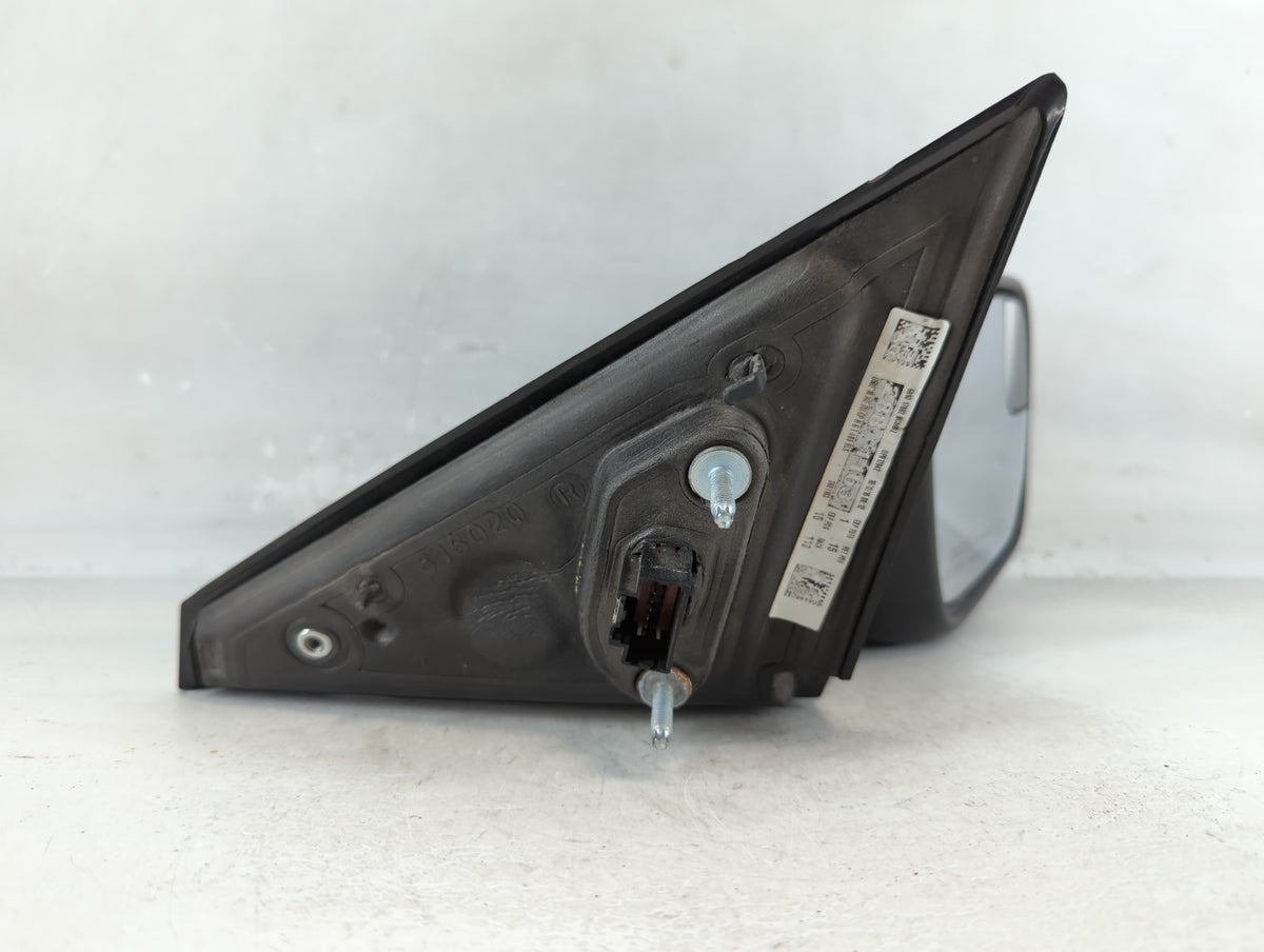 2017 Ford Explorer Passenger Side View Mirror - Right Door Mirror OEM Used - Oemusedautoparts1.com