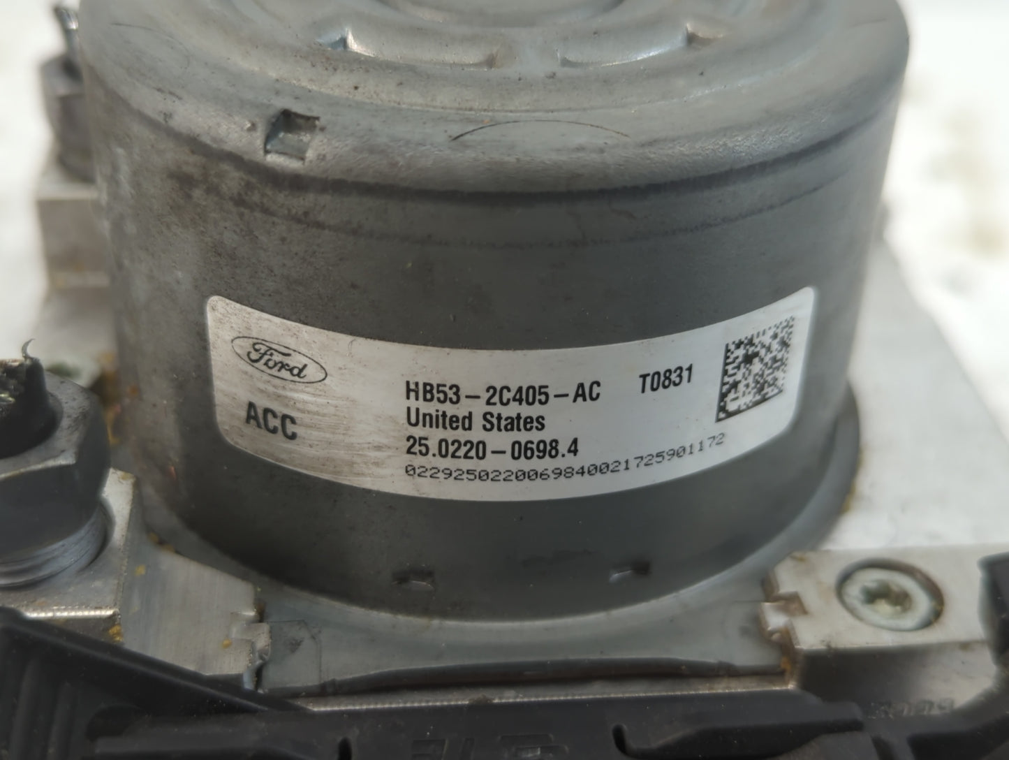2017 Ford Explorer ABS Pump Control Module Replacement P/N:HB53-2C405-AC Fits OEM Used Auto Parts - Oemusedautoparts1.com