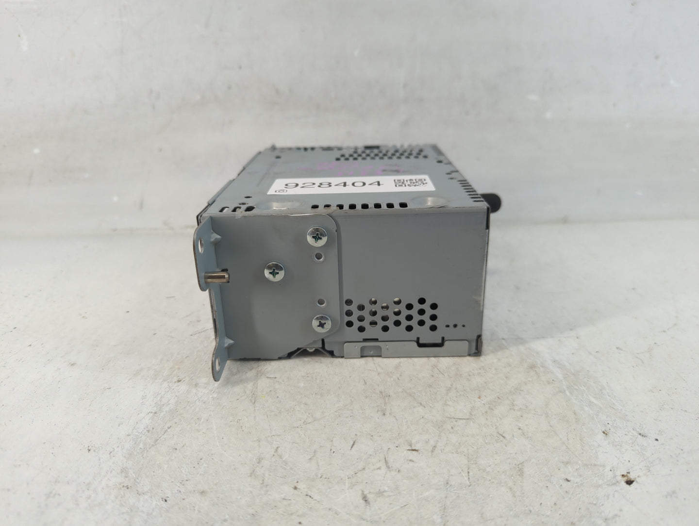 2017 Ford Explorer Radio AM FM Cd Player Receiver Replacement P/N:HB5T-19C107-BA Fits OEM Used Auto Parts - Oemusedautoparts