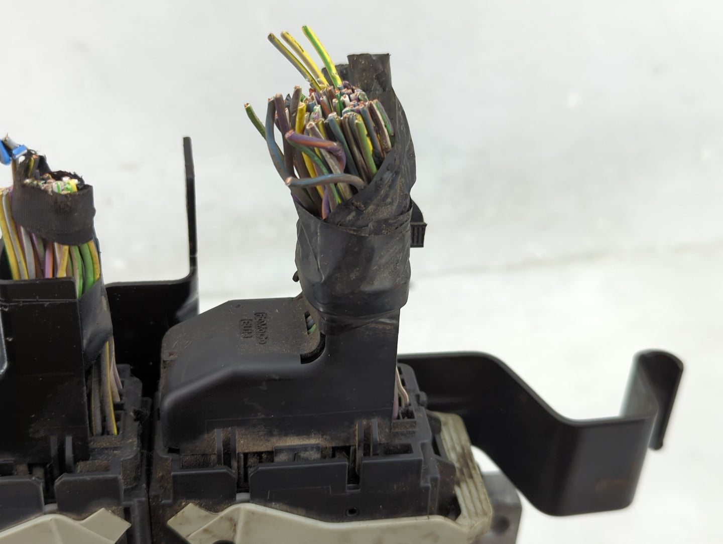 2016-2019 Ford Explorer PCM Engine Control Computer ECU ECM PCU OEM P/N:GB5A-12A650-BZA A6SXW2456CT00 Fits OEM Used Auto Par