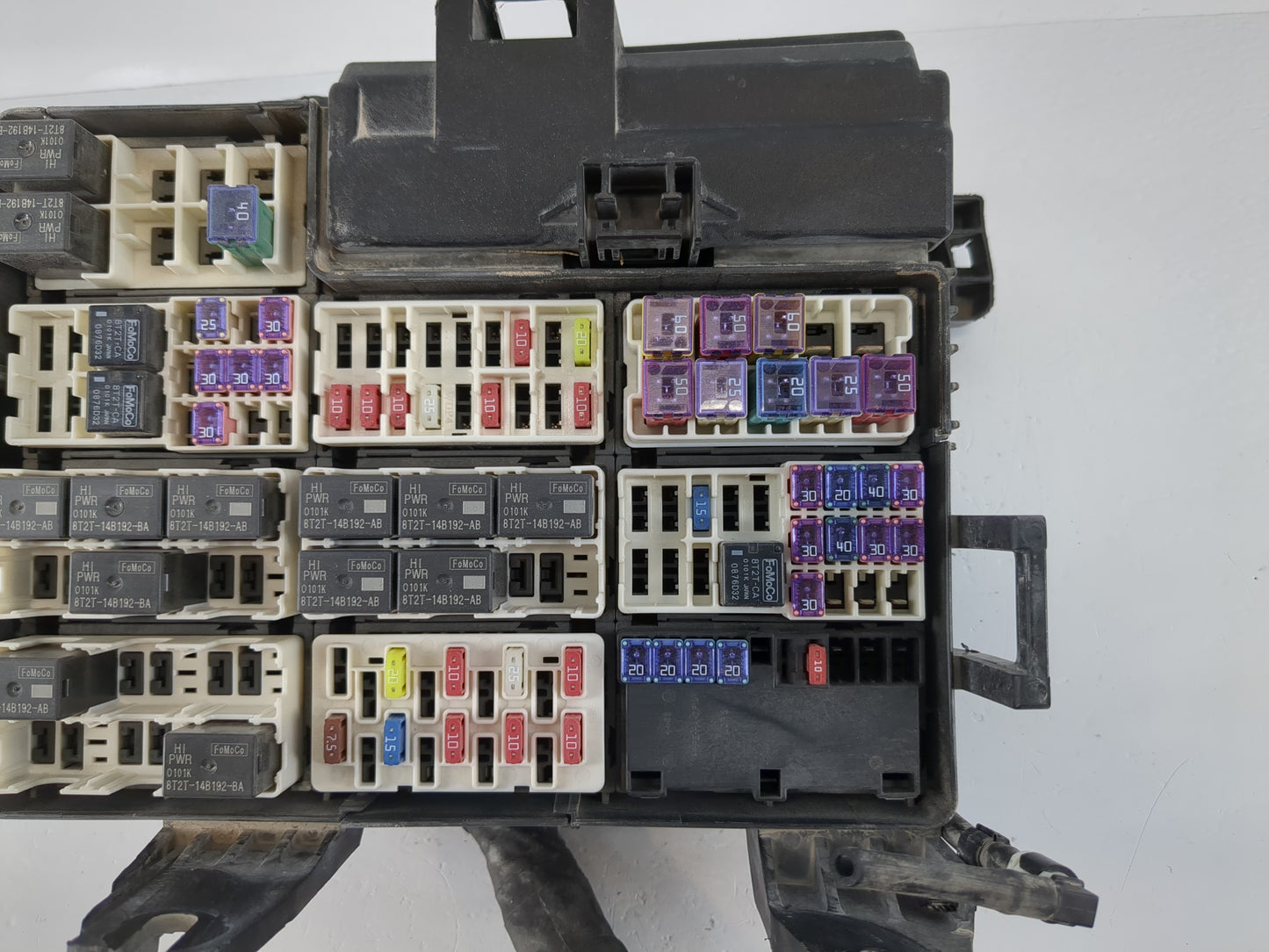 2017 Ford F-150 Fusebox Fuse Box Panel Relay Module P/N:HL3T-12A581 ACD Fits OEM Used Auto Parts - Oemusedautoparts1.com