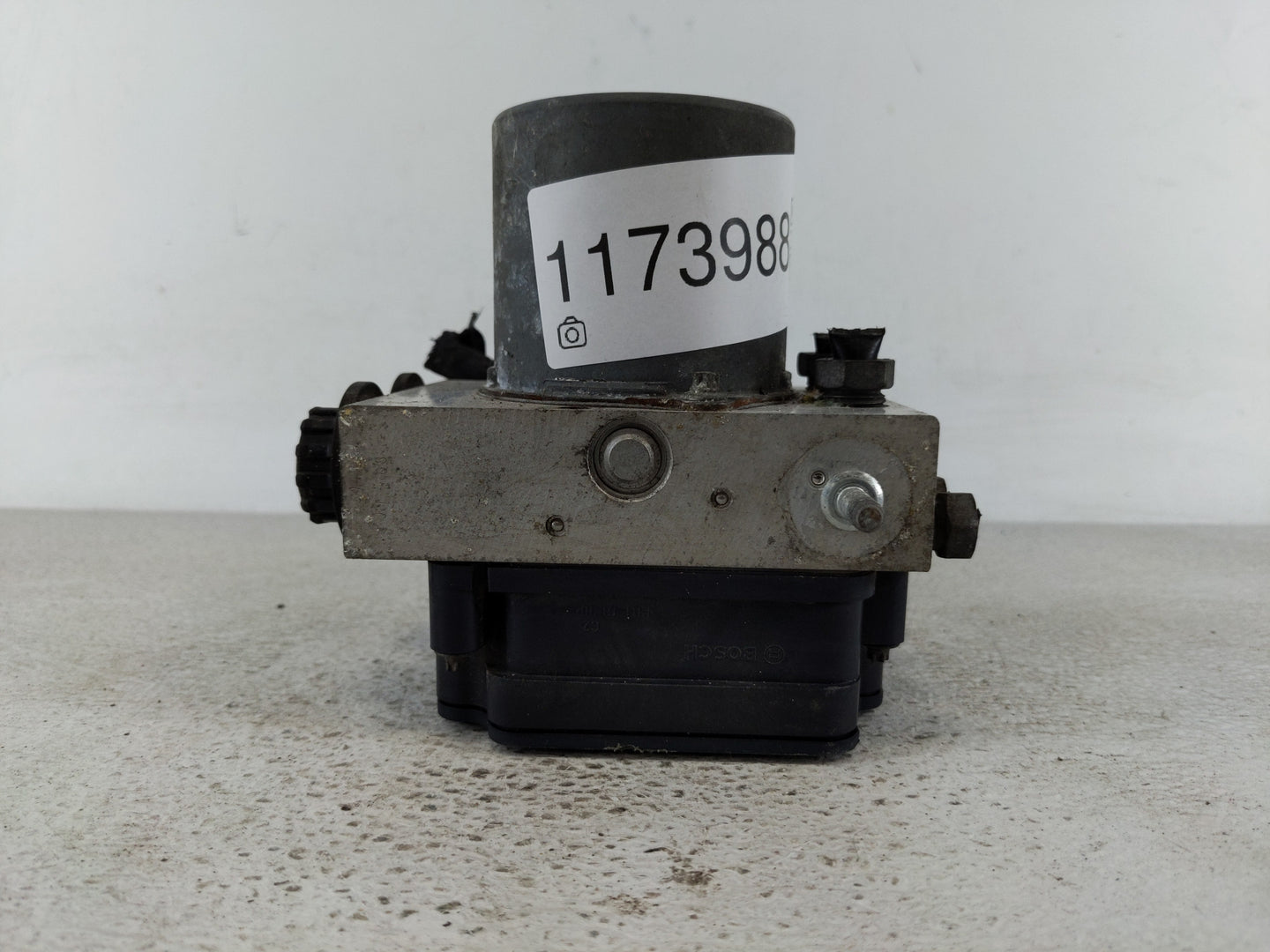 2017-2018 Ford F-150 ABS Pump Control Module Replacement Fits Fits 2017 2018 OEM Used Auto Parts - Oemusedautoparts1.com