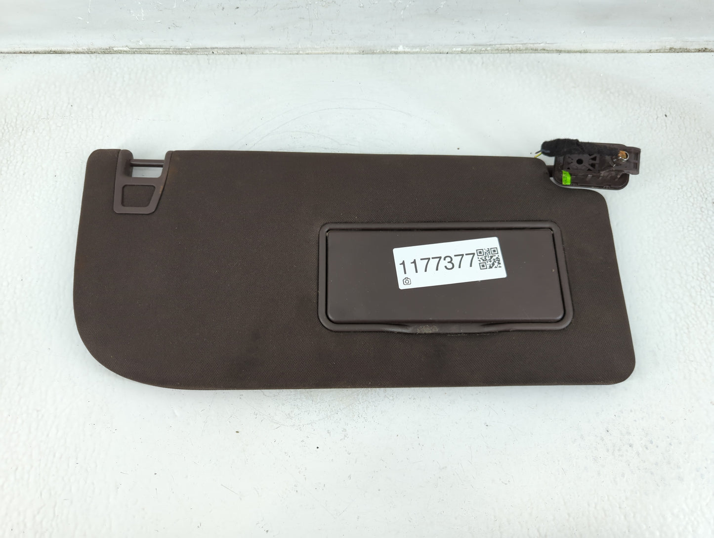2015-2017 Ford F-150 Sun Visor Shade Replacement Passenger Right Mirror Fits Fits 2015 2016 2017 OEM Used Auto Parts - Oemus