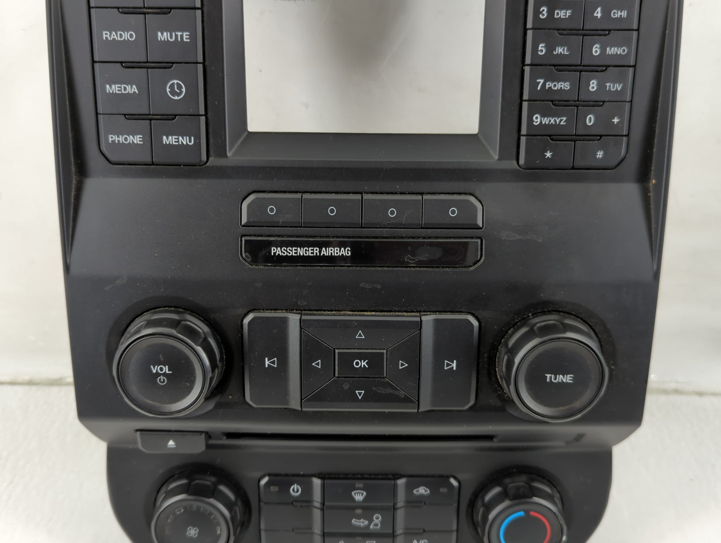 2017 Ford F-150 Radio AM FM Cd Player Receiver Replacement P/N:HL3T-18E243-BGB Fits OEM Used Auto Parts - Oemusedautoparts1.