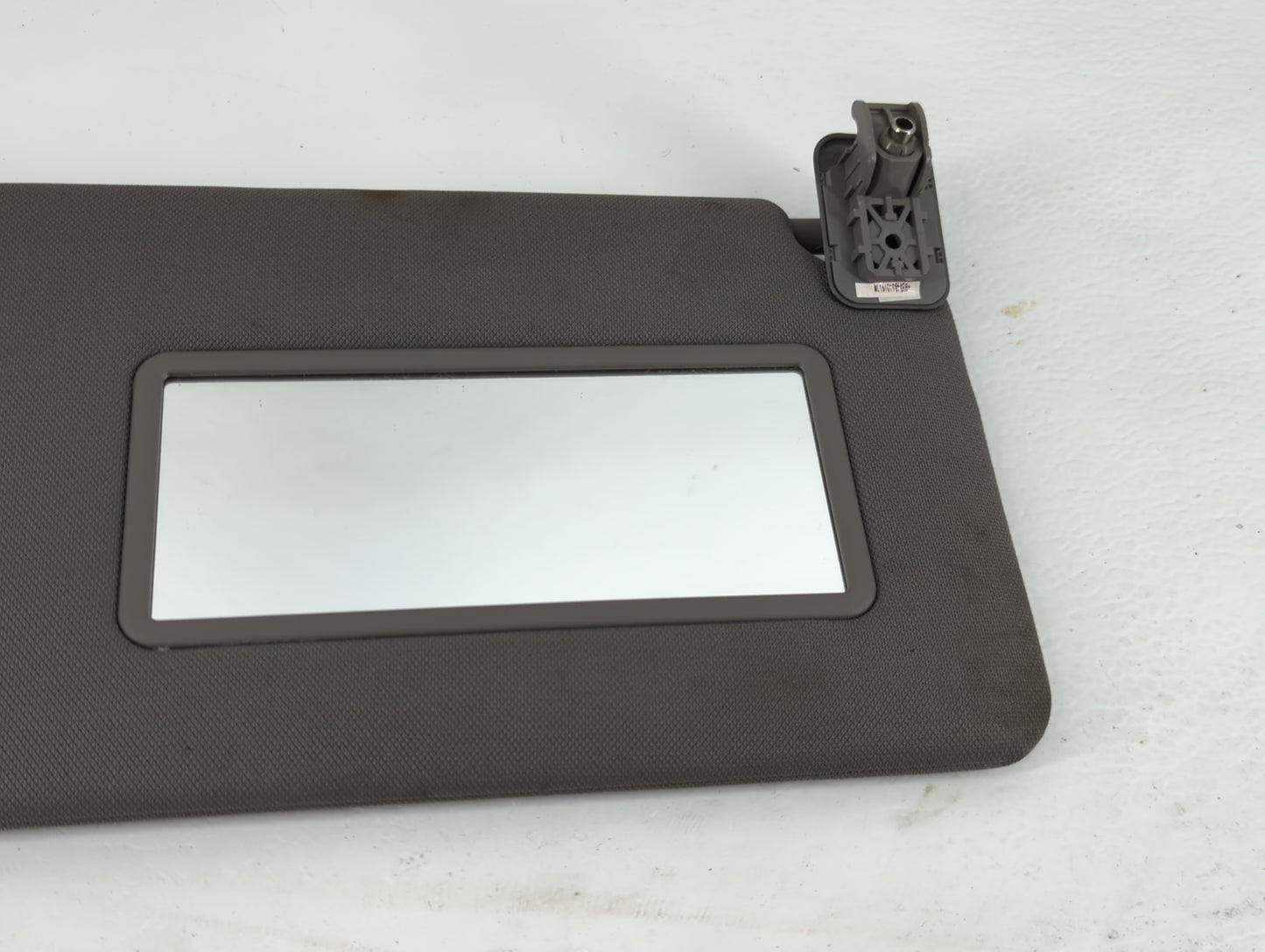 2015-2017 Ford F-150 Sun Visor Shade Replacement Passenger Right Mirror Fits Fits 2015 2016 2017 OEM Used Auto Parts - Oemus