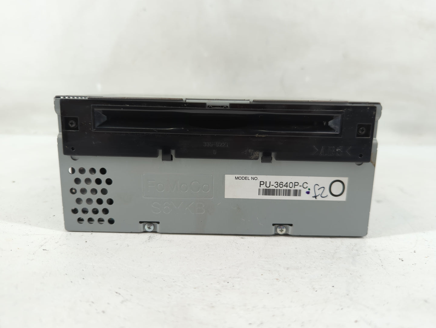 2016-2017 Ford F-150 Radio AM FM Cd Player Receiver Replacement P/N:GL3T-19C107-AA Fits Fits 2016 2017 OEM Used Auto Parts -
