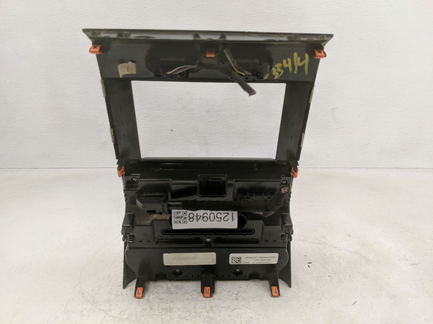 2017 Ford F-150 Radio AM FM Cd Player Receiver Replacement P/N:HL3T-18E243-CDC Fits OEM Used Auto Parts - Oemusedautoparts1.