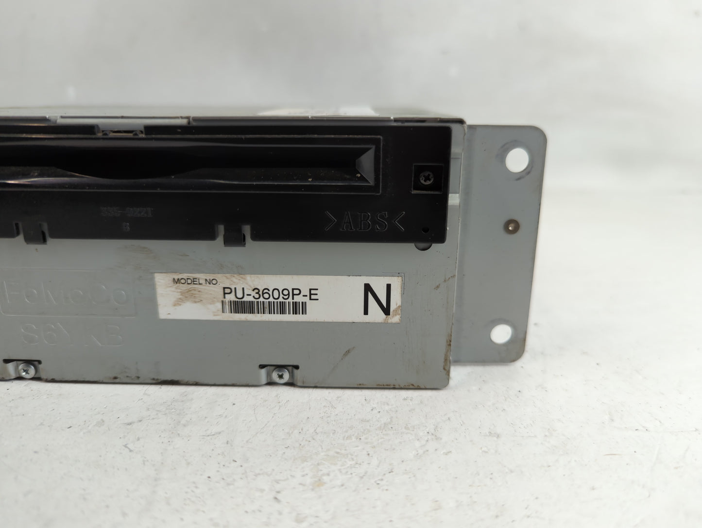 2017-2018 Ford F-150 Radio AM FM Cd Player Receiver Replacement P/N:HL3T-19C107-AB Fits Fits 2017 2018 OEM Used Auto Parts -