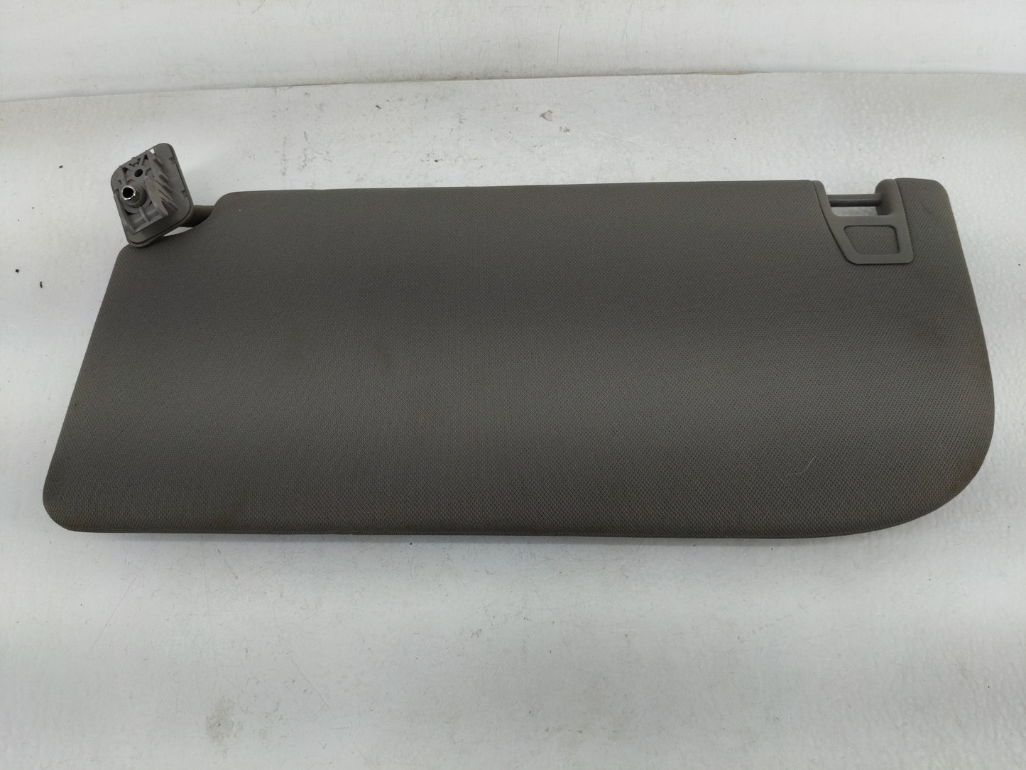 2015-2017 Ford F-150 Sun Visor Shade Replacement Driver Left Mirror Fits Fits 2015 2016 2017 OEM Used Auto Parts - Oemusedau