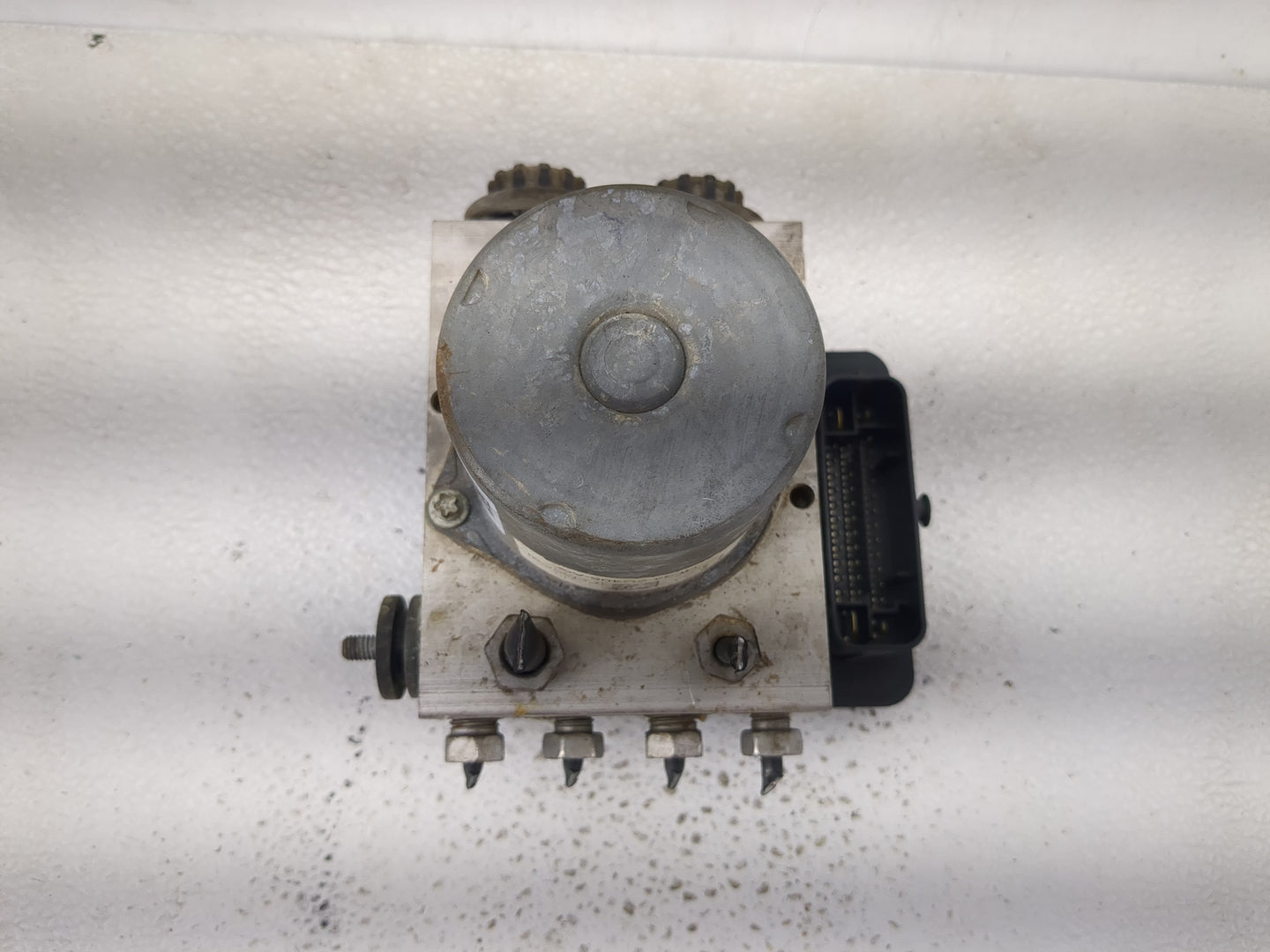 2017-2018 Ford F-150 ABS Pump Control Module Replacement P/N:HL34-2C405-AG Fits Fits 2017 2018 OEM Used Auto Parts - Oemused