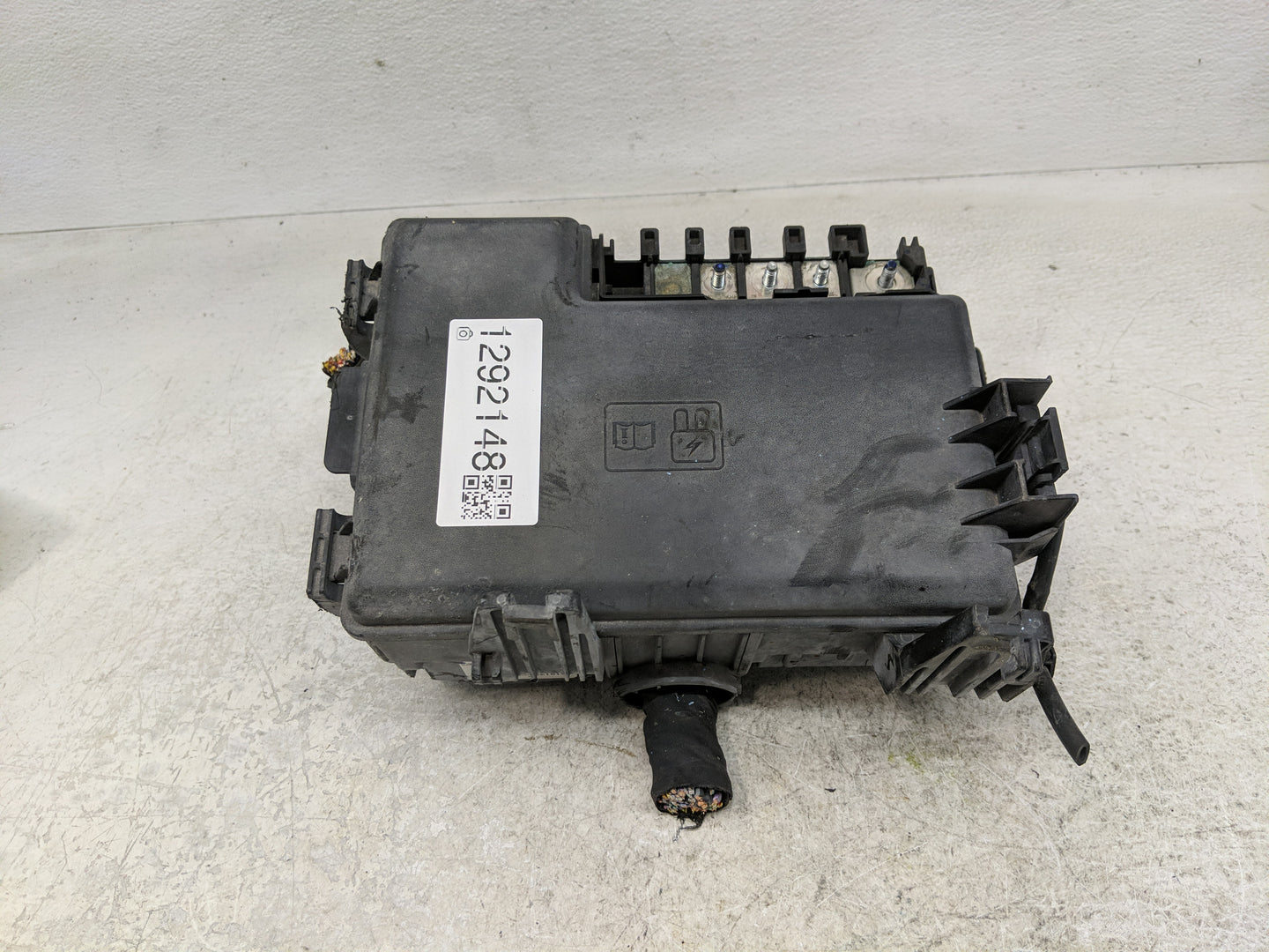 2017 Ford F-150 Fusebox Fuse Box Panel Relay Module P/N:HL3T-12A581BGD Fits OEM Used Auto Parts - Oemusedautoparts1.com