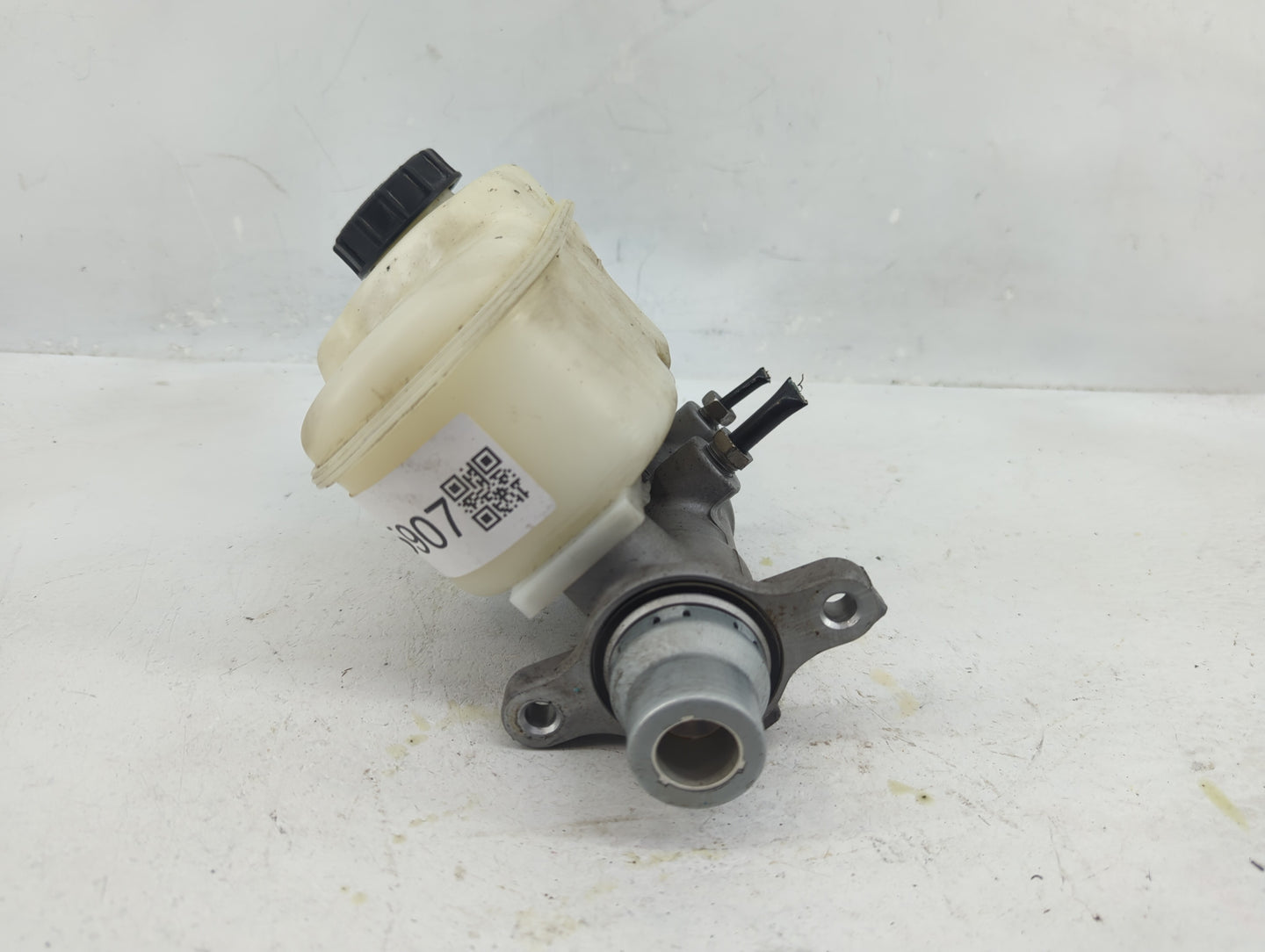 2018-2020 Ford F-150 Brake Master Cylinder - Oemusedautoparts1.com