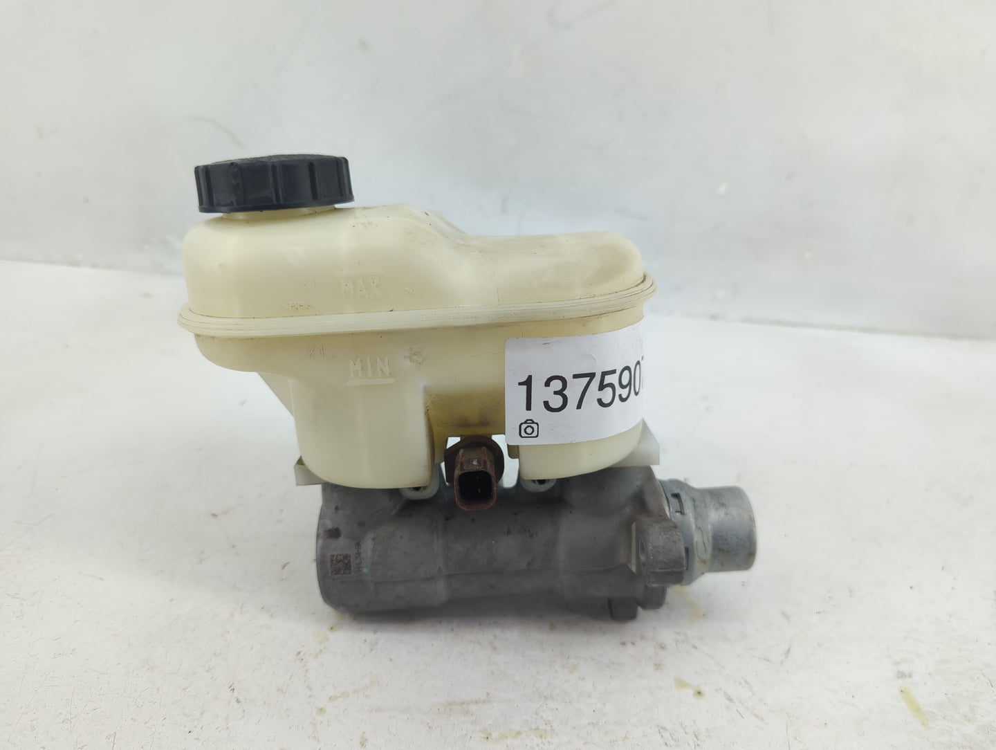 2018-2020 Ford F-150 Brake Master Cylinder - Oemusedautoparts1.com