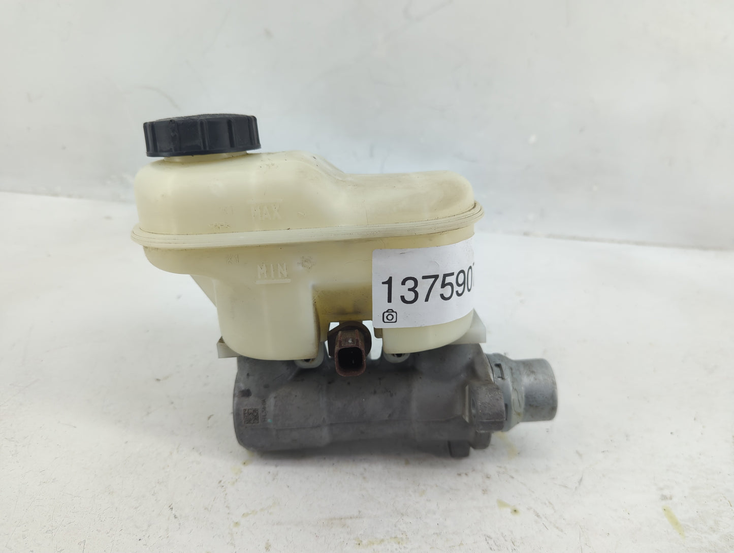 2018-2020 Ford F-150 Brake Master Cylinder - Oemusedautoparts1.com