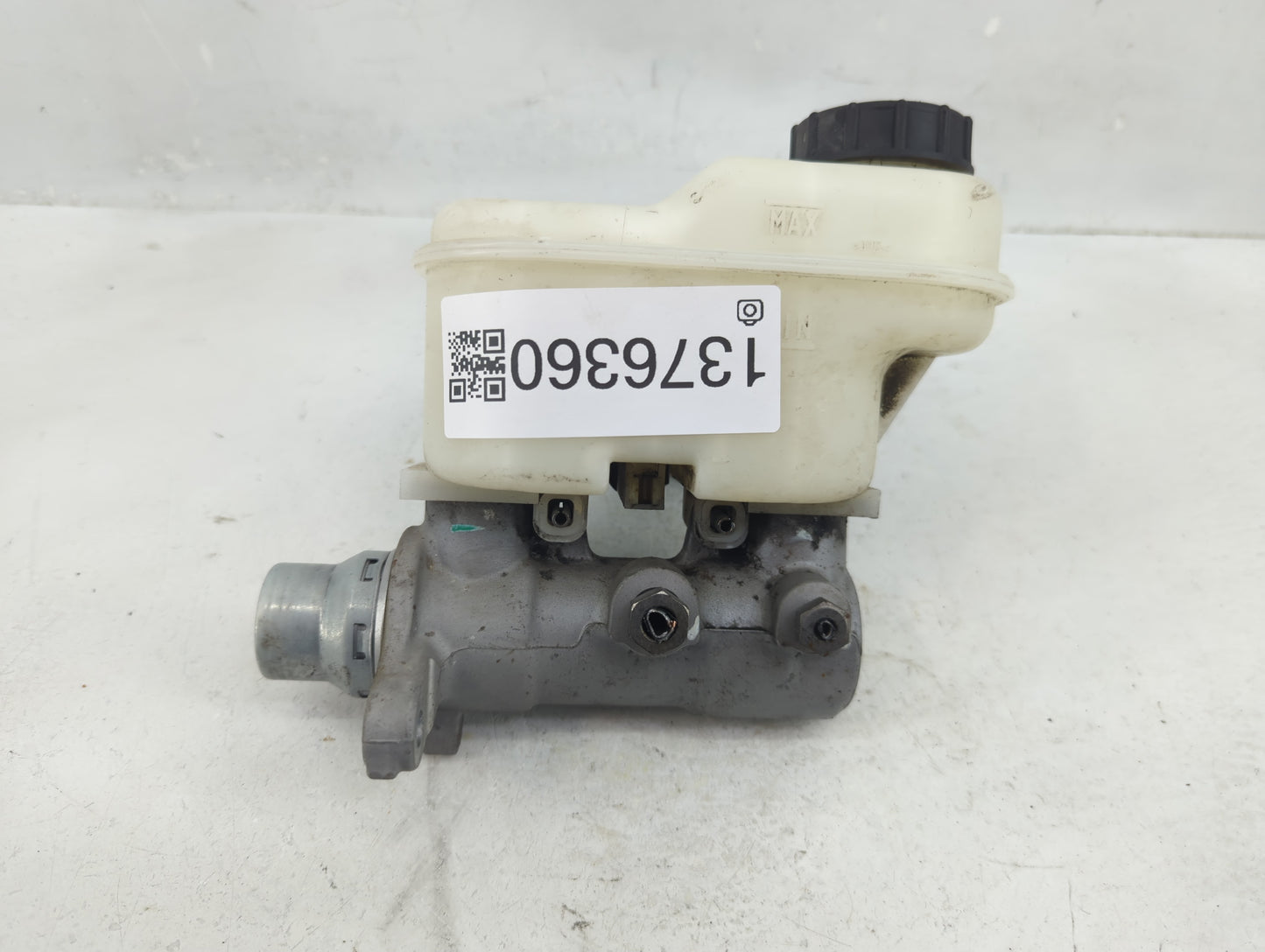 2015-2017 Ford F-150 Brake Master Cylinder - Oemusedautoparts1.com