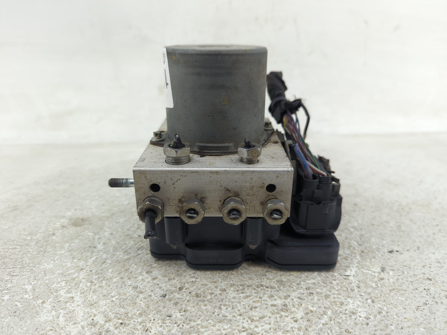 2017-2018 Ford F-150 ABS Pump Control Module Replacement P/N:HL34-2C405-AE Fits Fits 2017 2018 OEM Used Auto Parts - Oemused