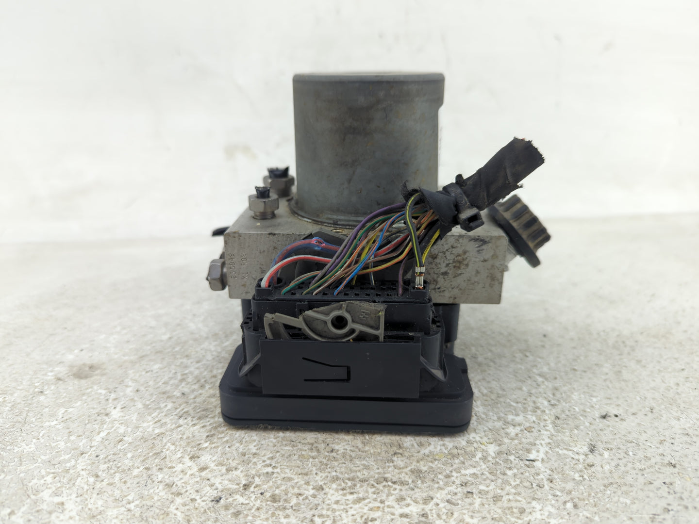 2017-2018 Ford F-150 ABS Pump Control Module Replacement P/N:HL34-2C405-AE Fits Fits 2017 2018 OEM Used Auto Parts - Oemused