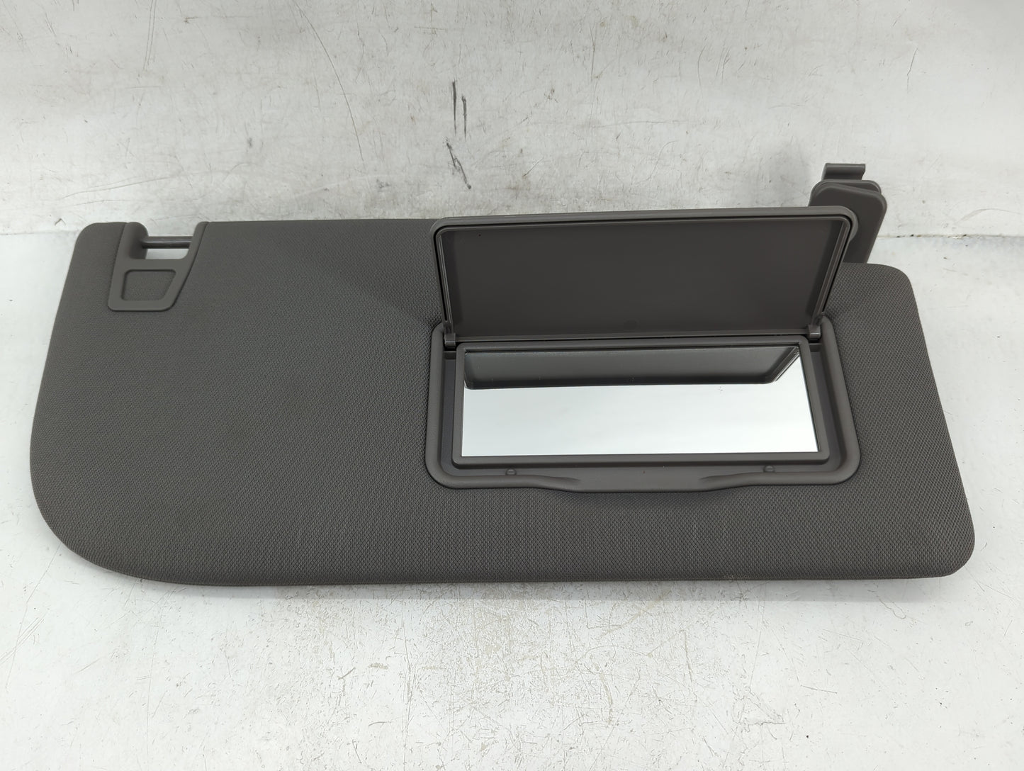 2015-2017 Ford F-150 Sun Visor Shade Replacement Passenger Right Mirror Fits Fits 2015 2016 2017 OEM Used Auto Parts - Oemus