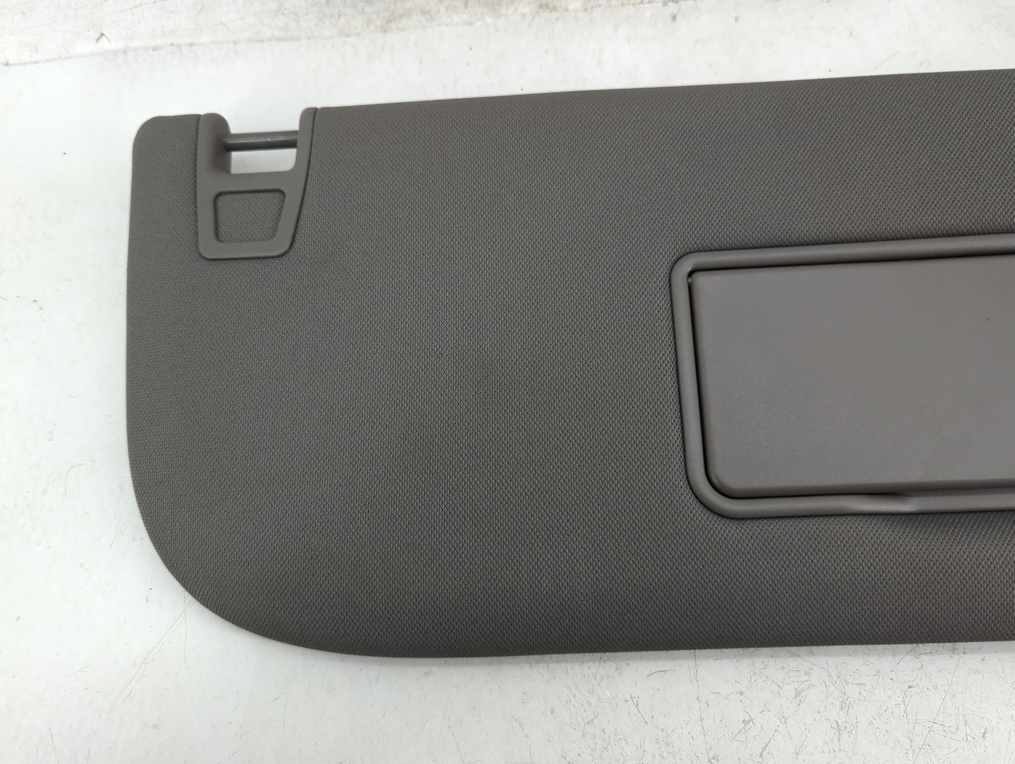 2015-2017 Ford F-150 Sun Visor Shade Replacement Passenger Right Mirror Fits Fits 2015 2016 2017 OEM Used Auto Parts - Oemus