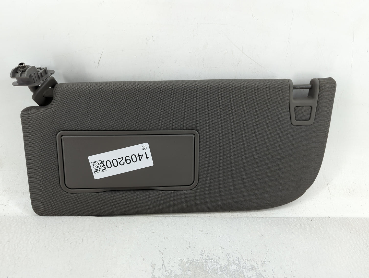 2015-2017 Ford F-150 Sun Visor Shade Replacement Driver Left Mirror Fits Fits 2015 2016 2017 OEM Used Auto Parts - Oemusedau